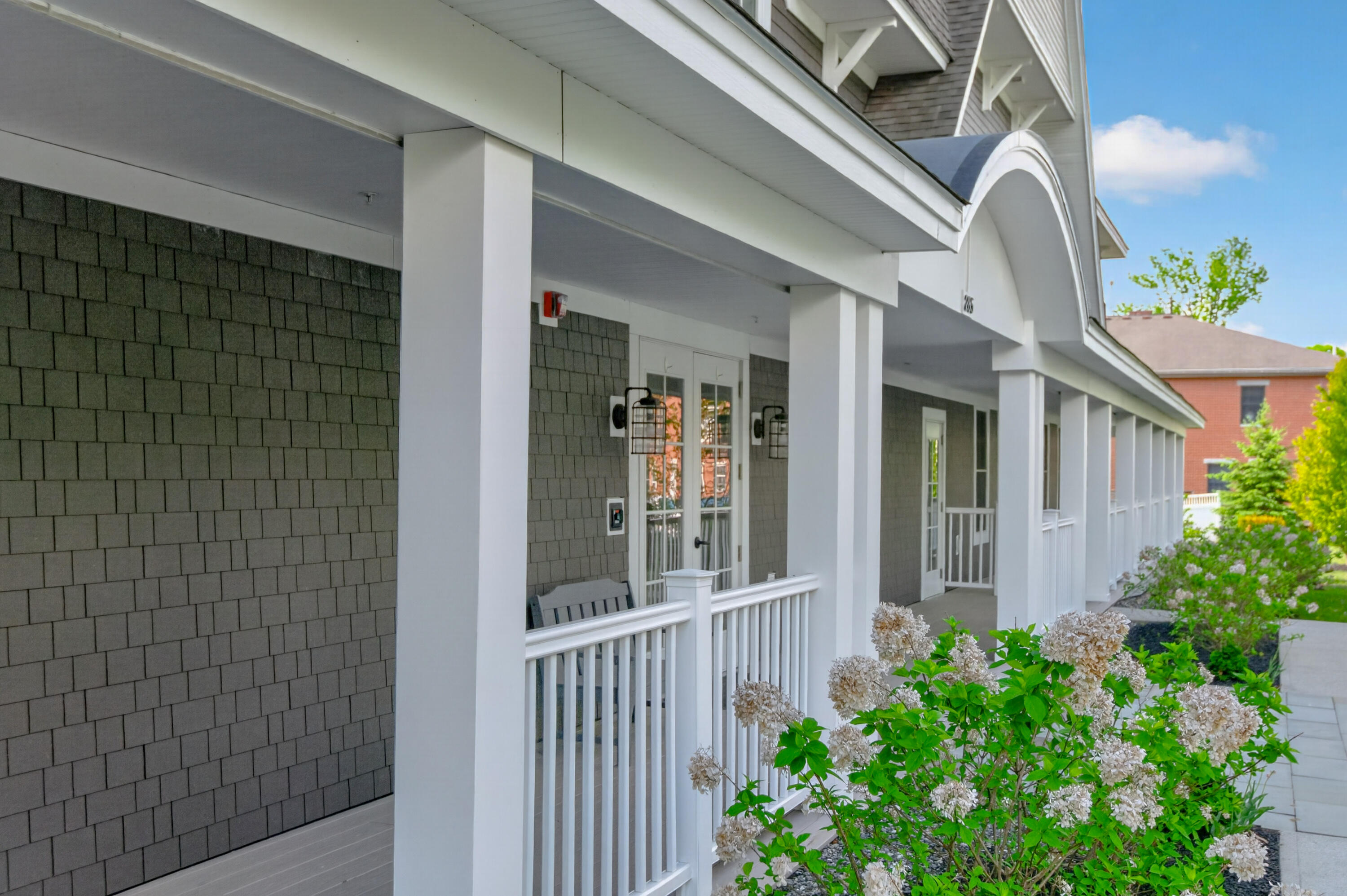 285 Front Street 302