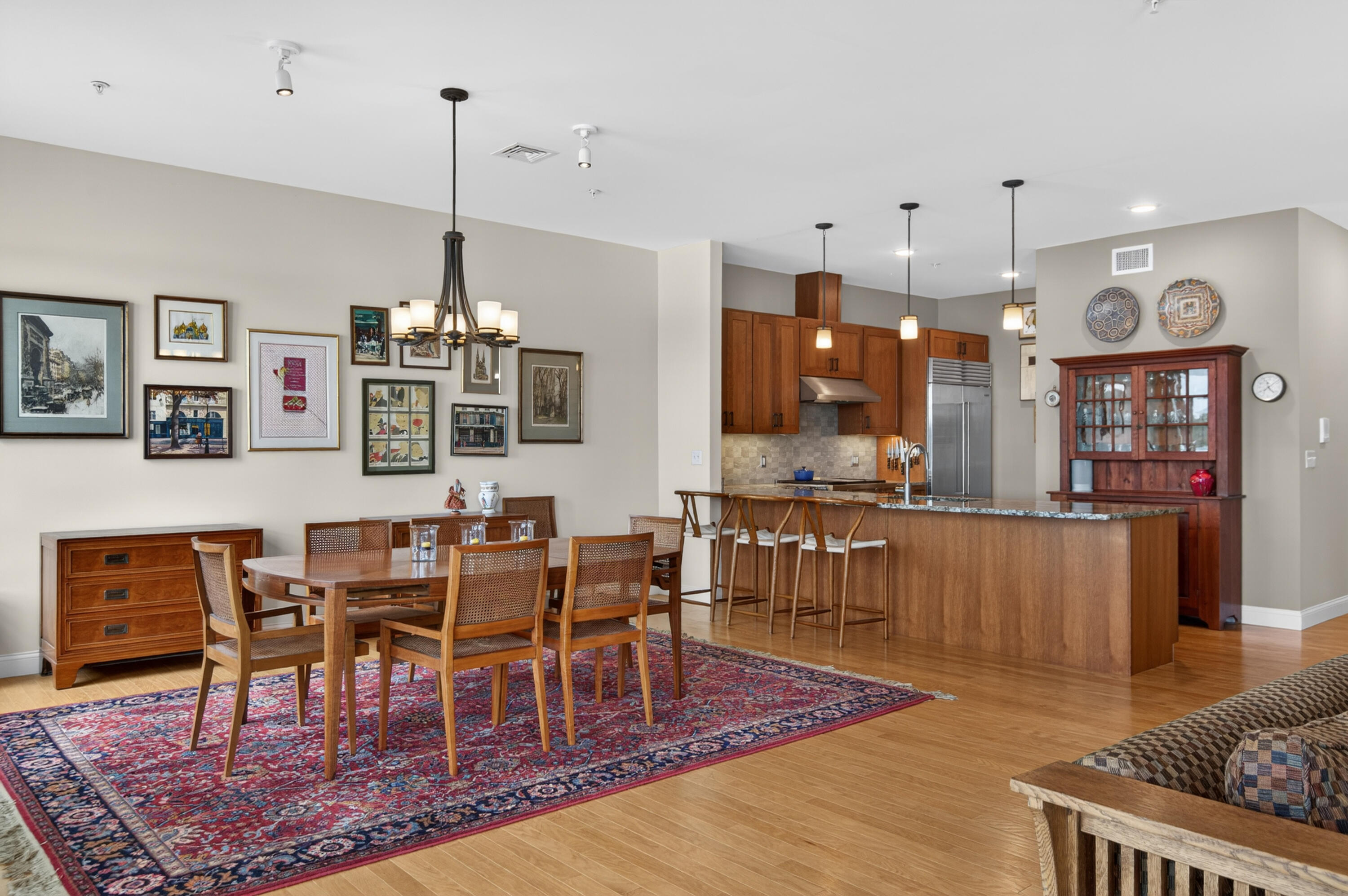 285 Front Street 302