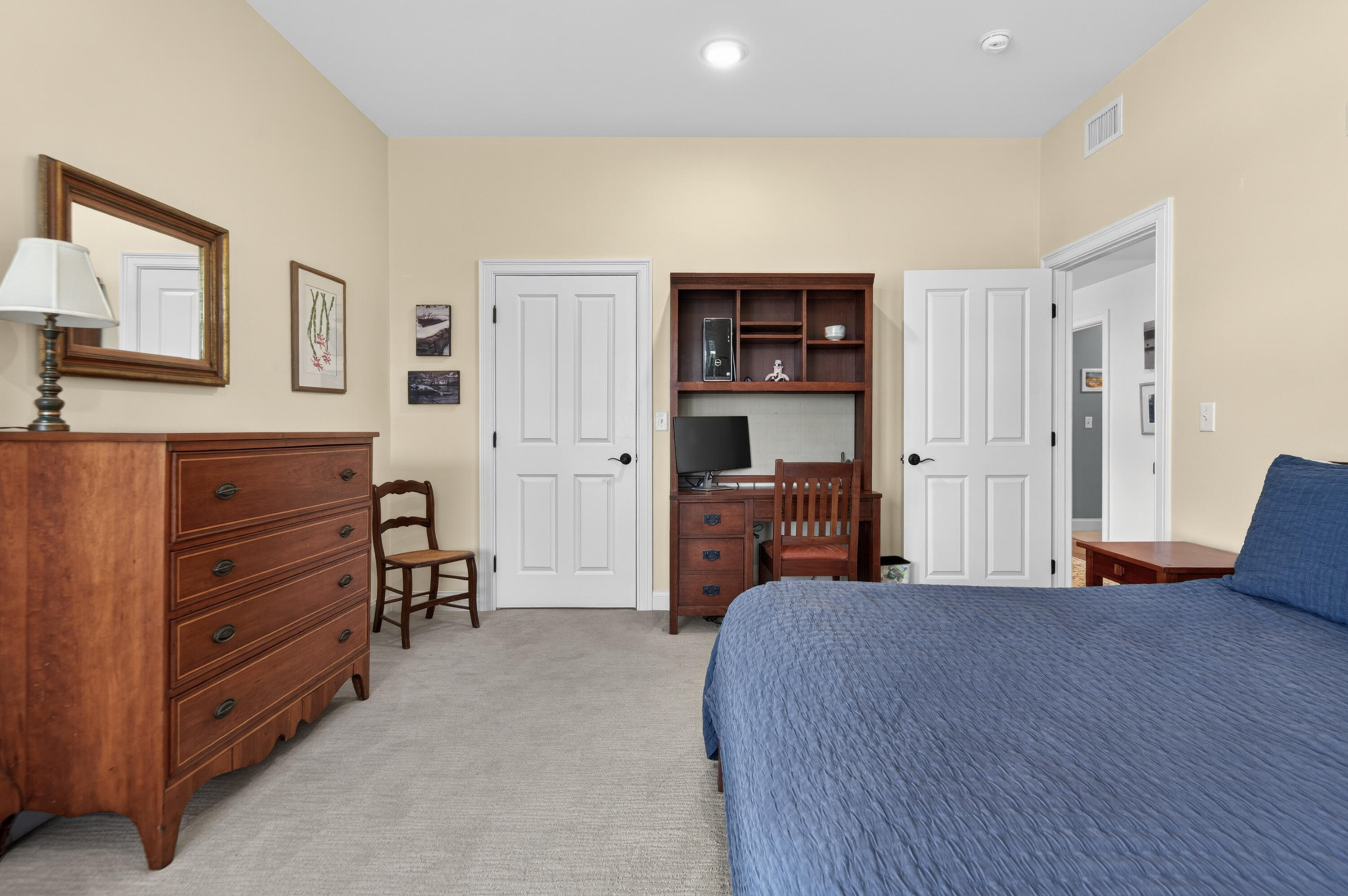 285 Front Street 302