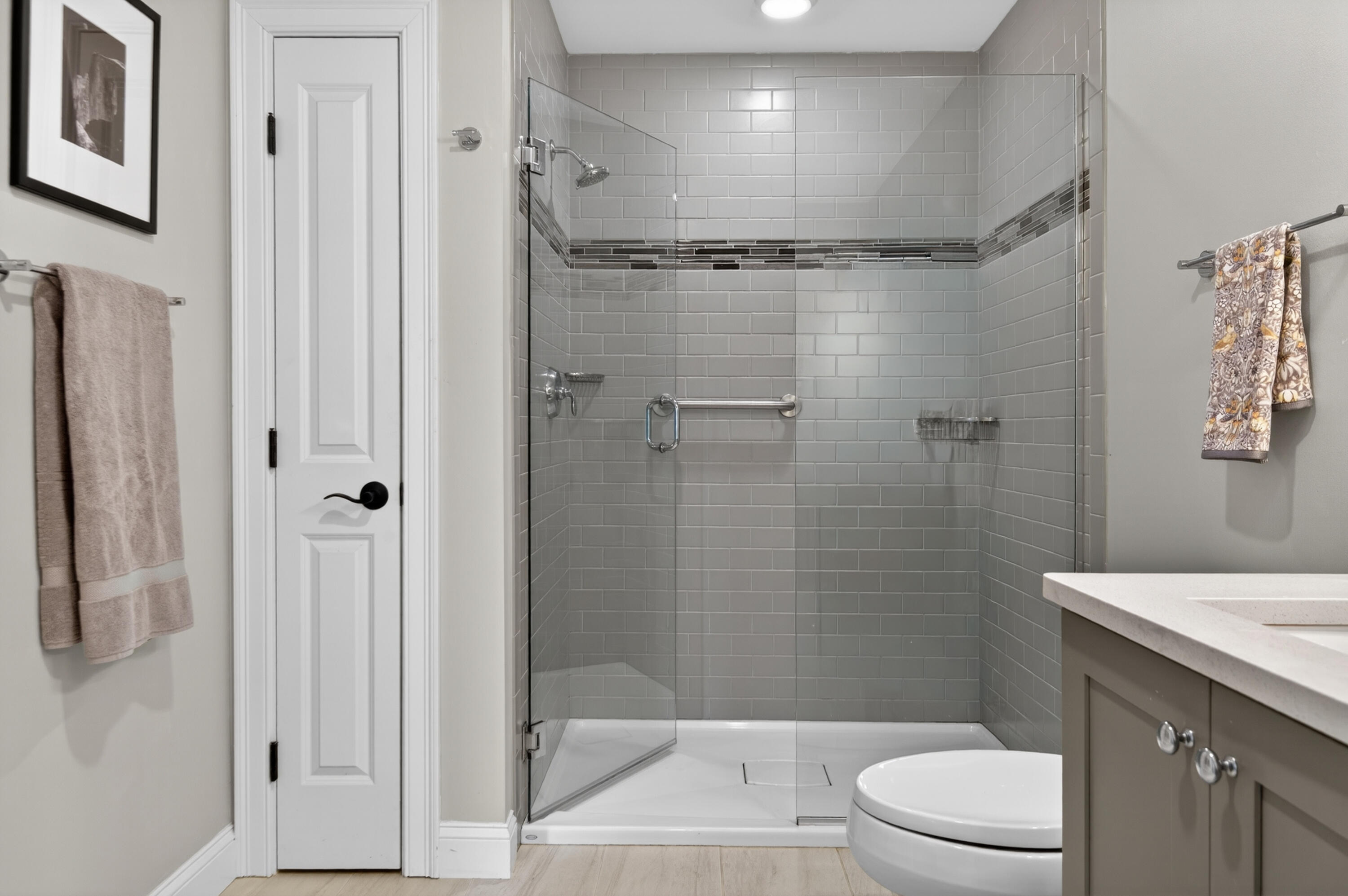 285 Front Street 302