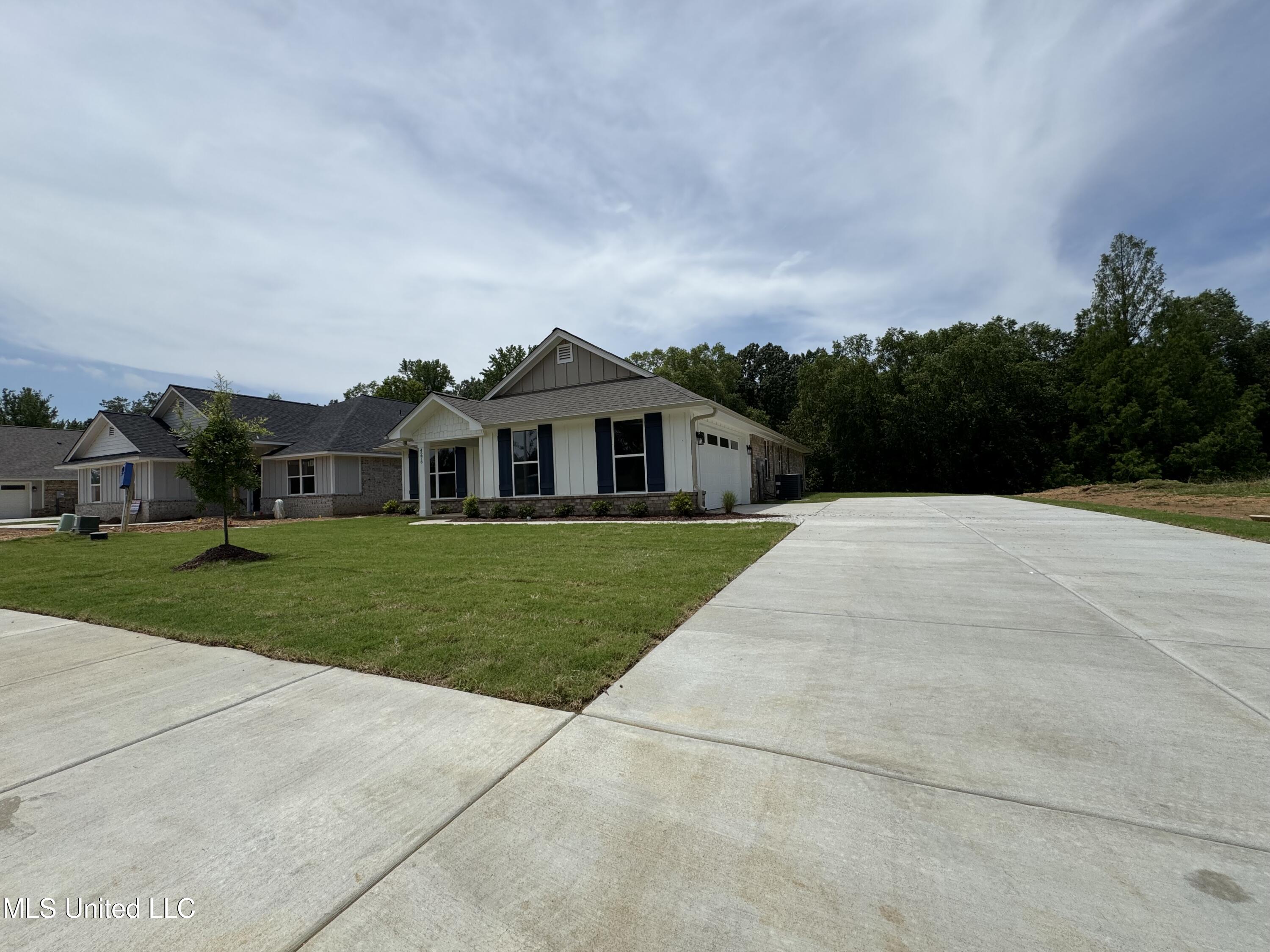 4275 W Olivia Circle