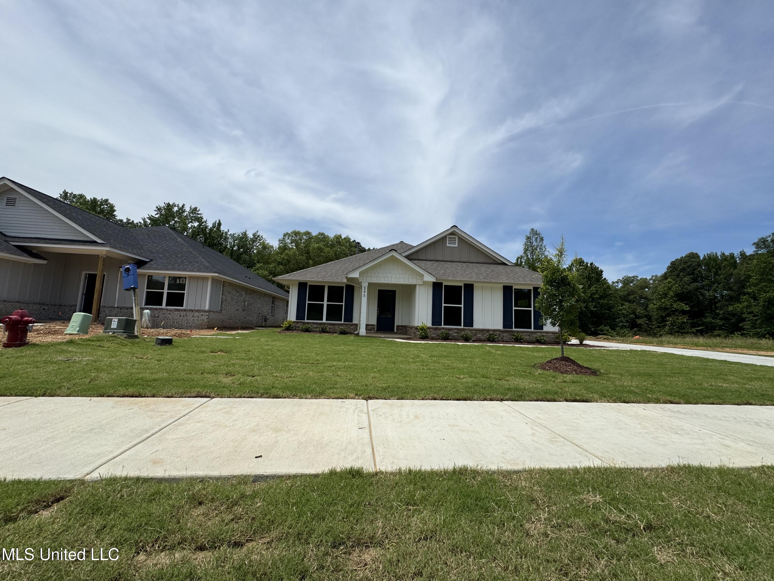 4275 W Olivia Circle