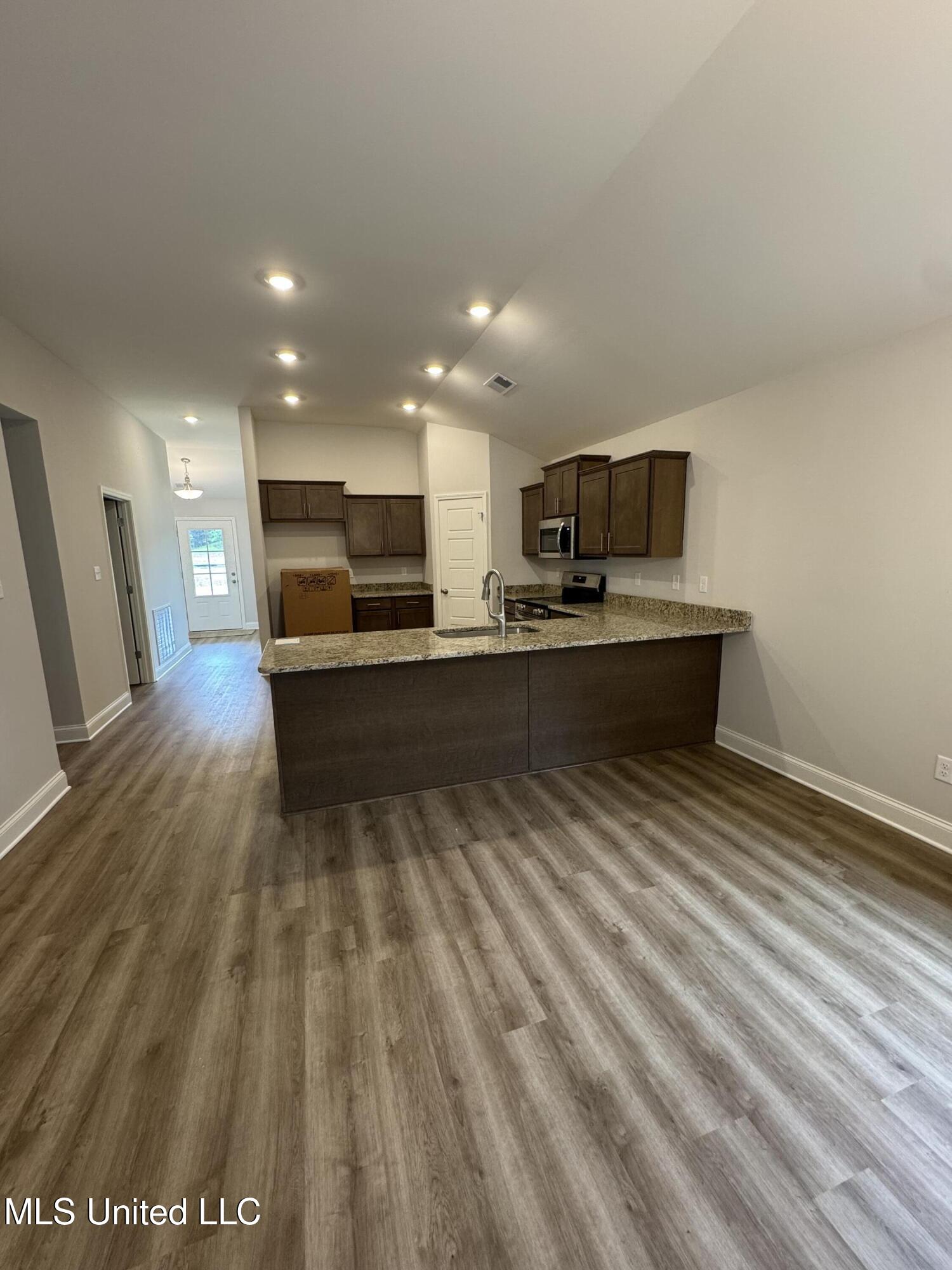 4275 W Olivia Circle