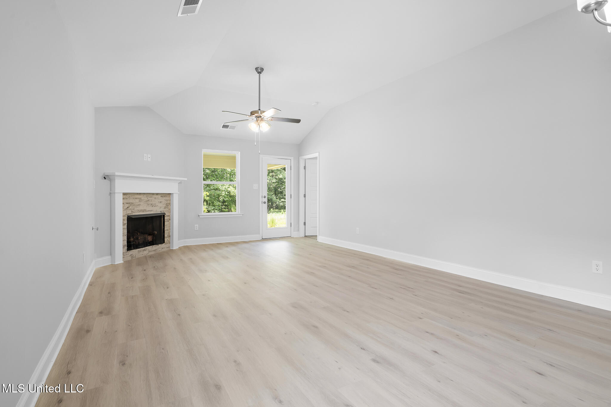 4251 W Olivia Circle