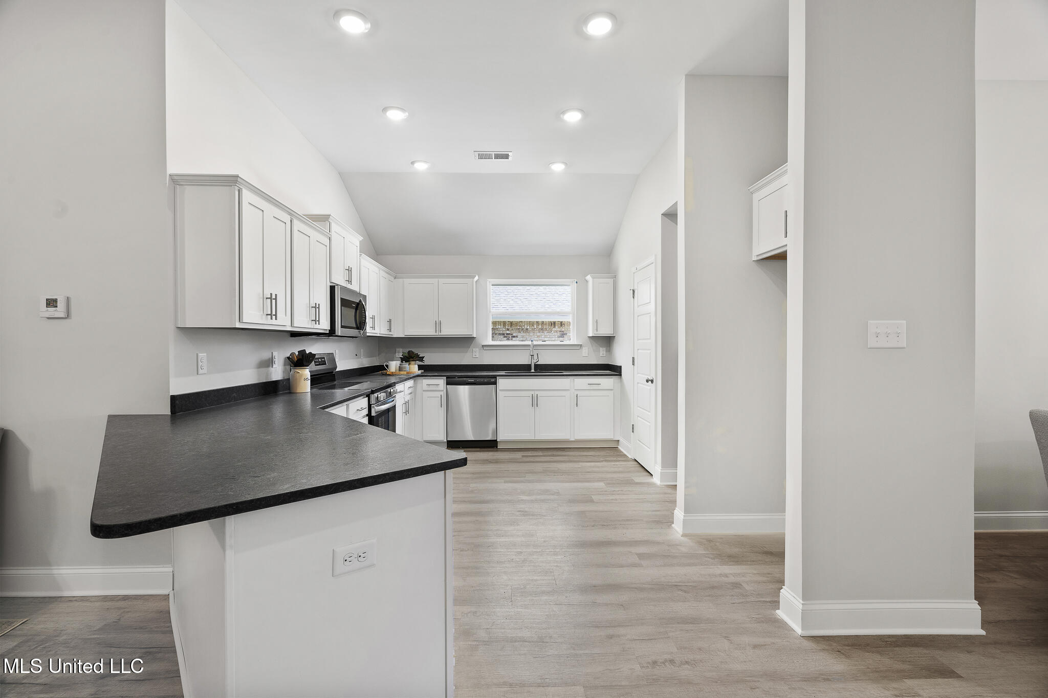 4243 W Olivia Circle