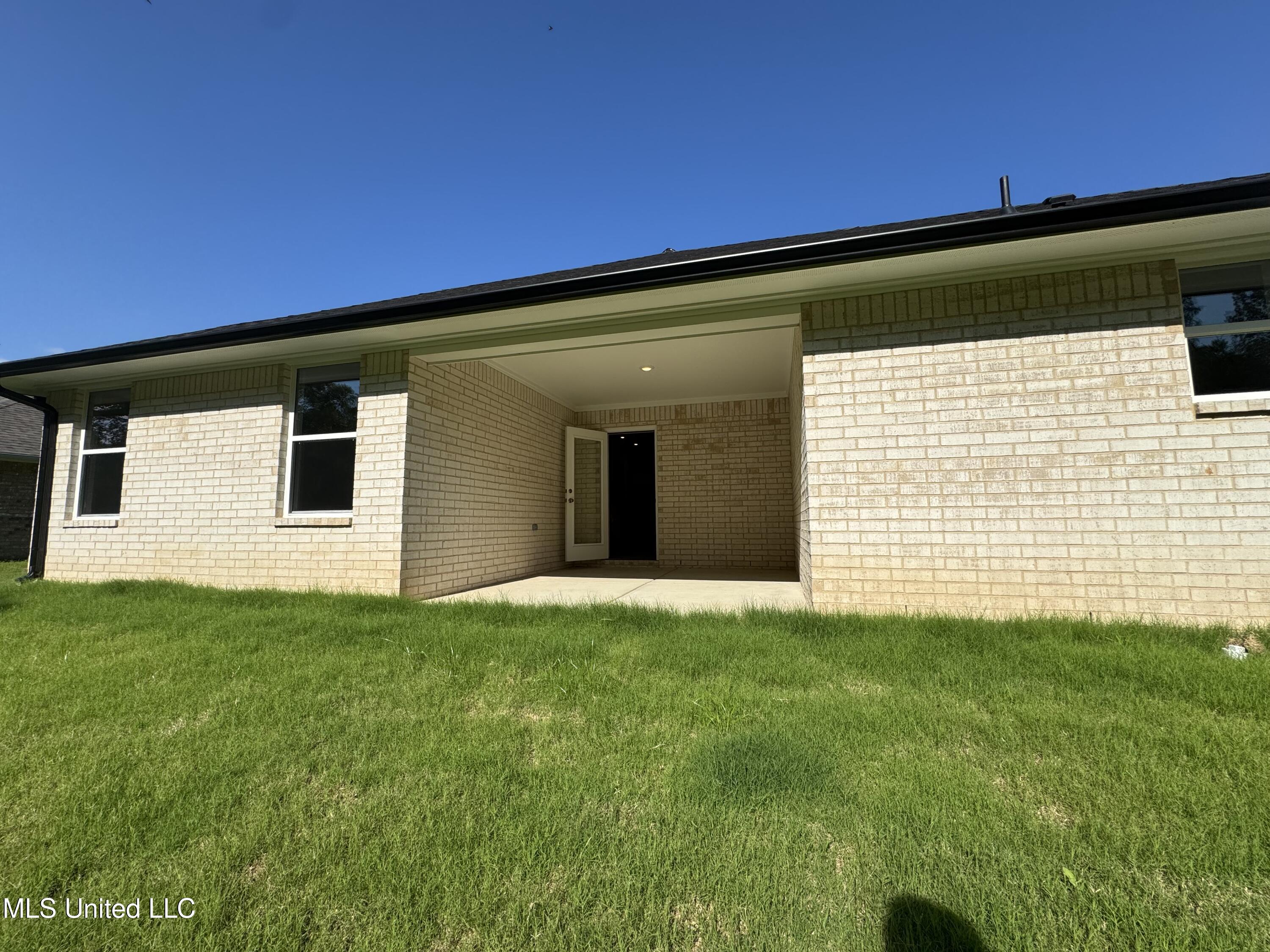 4243 W Olivia Circle