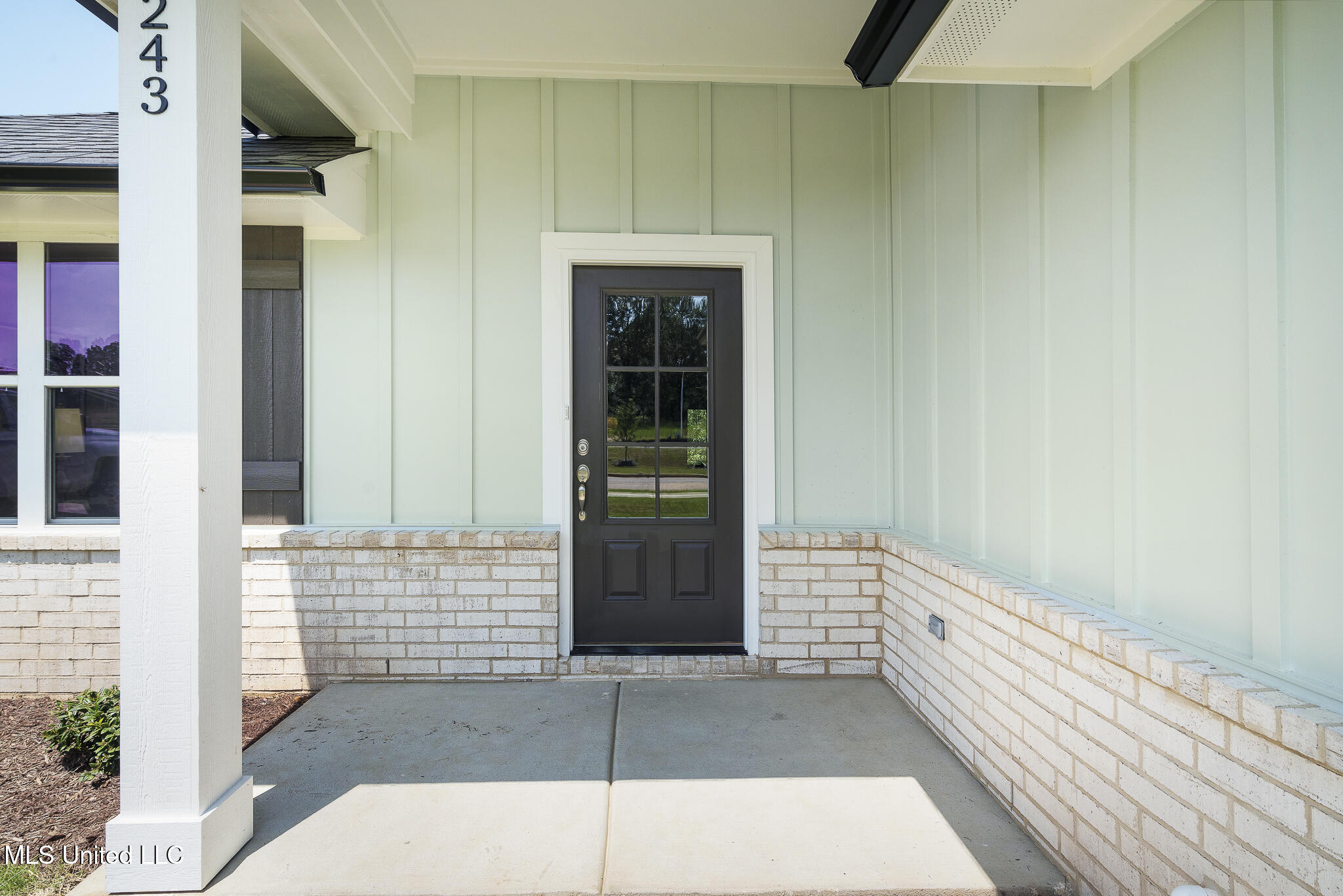 4243 W Olivia Circle