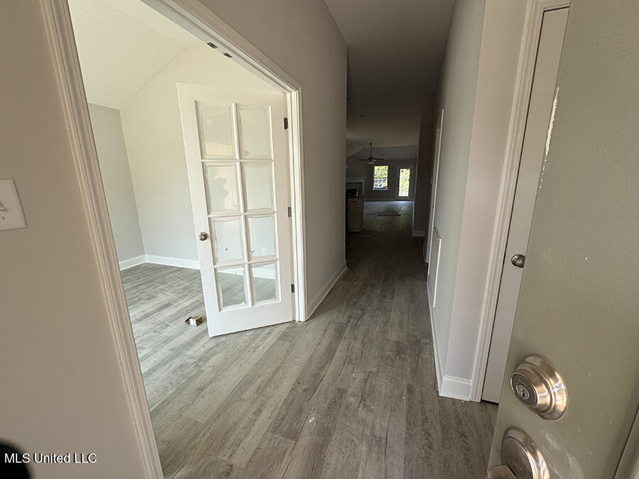 4201 W Olivia Circle