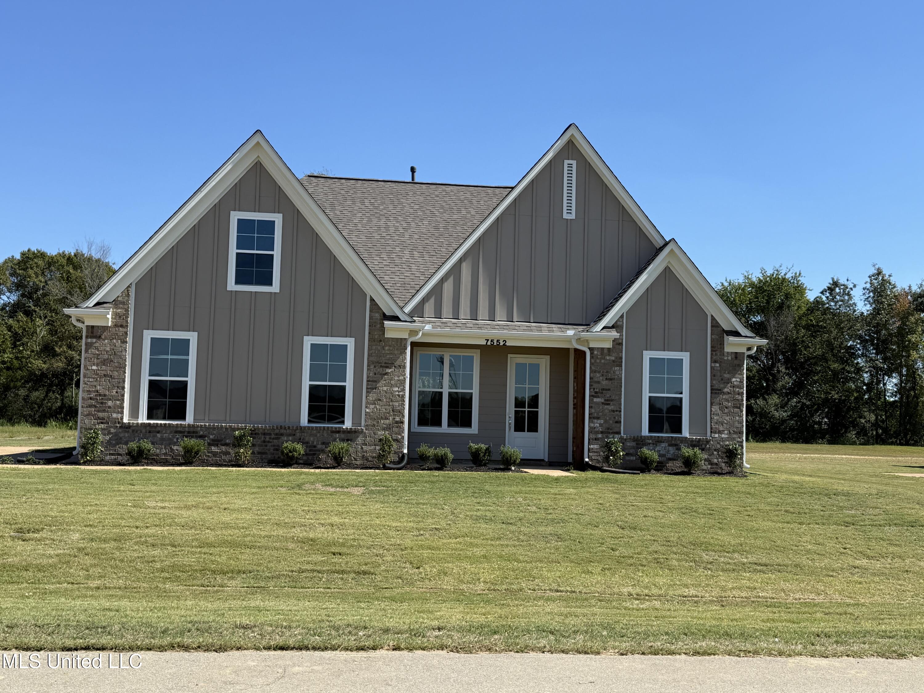 7552 Newbury Drive