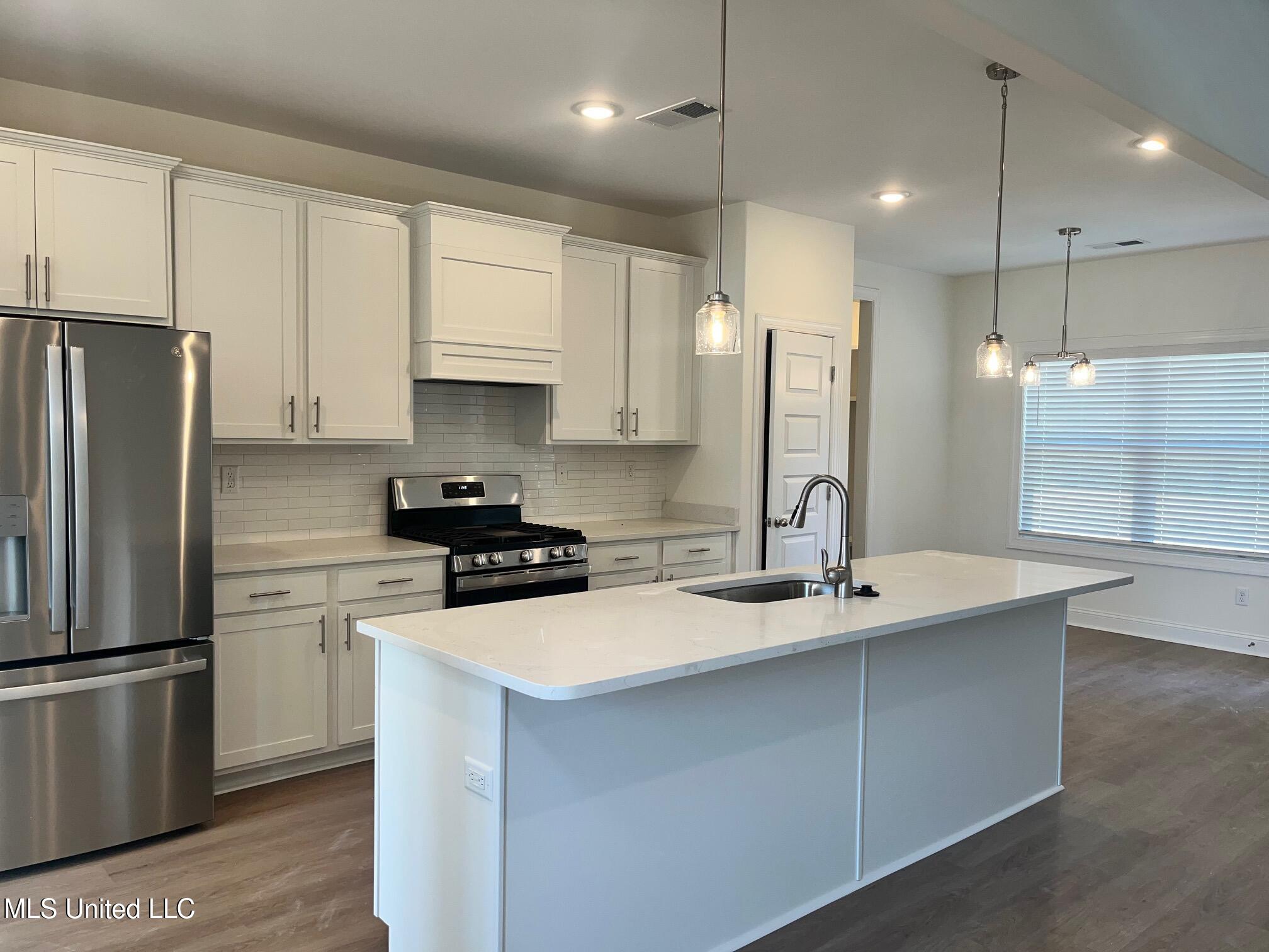 5310 John Neilsen Way