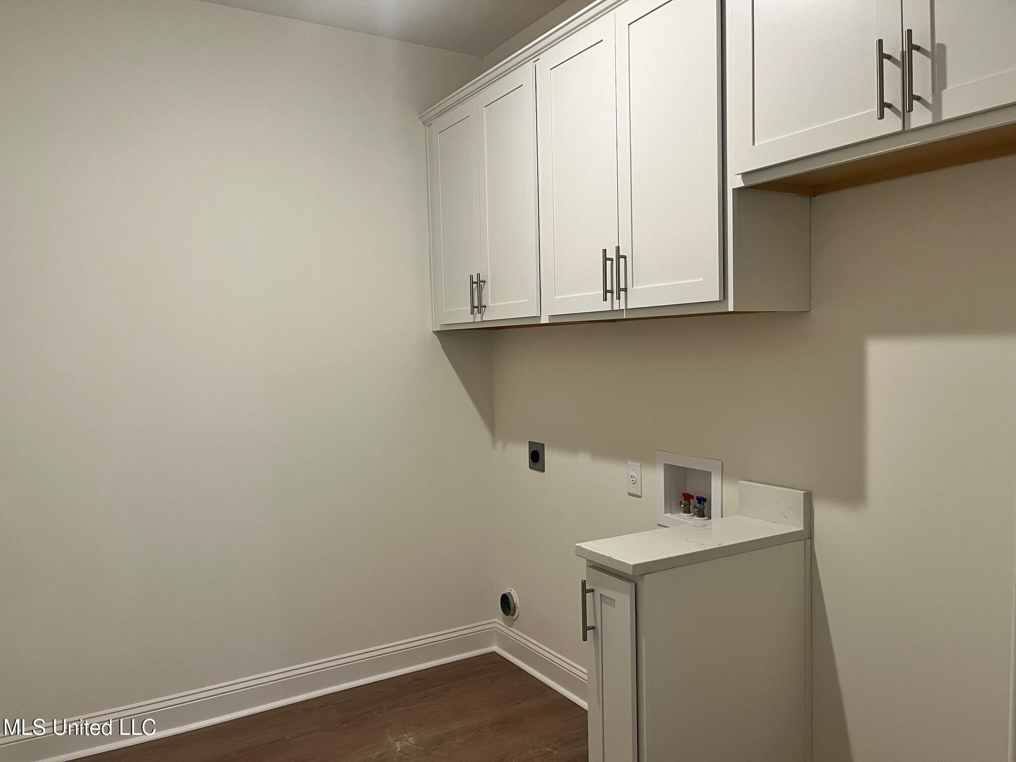 5310 John Neilsen Way
