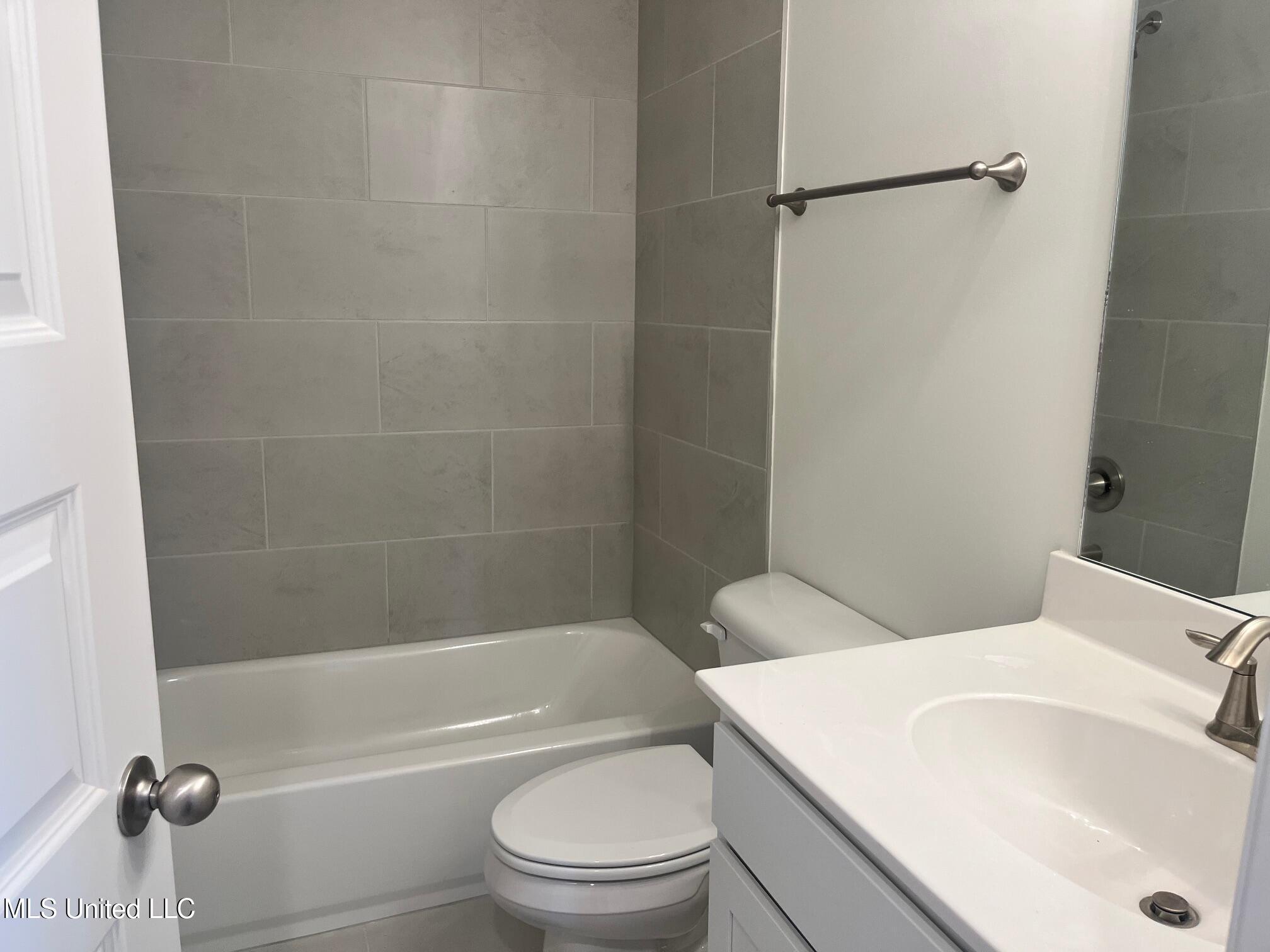 5310 John Neilsen Way