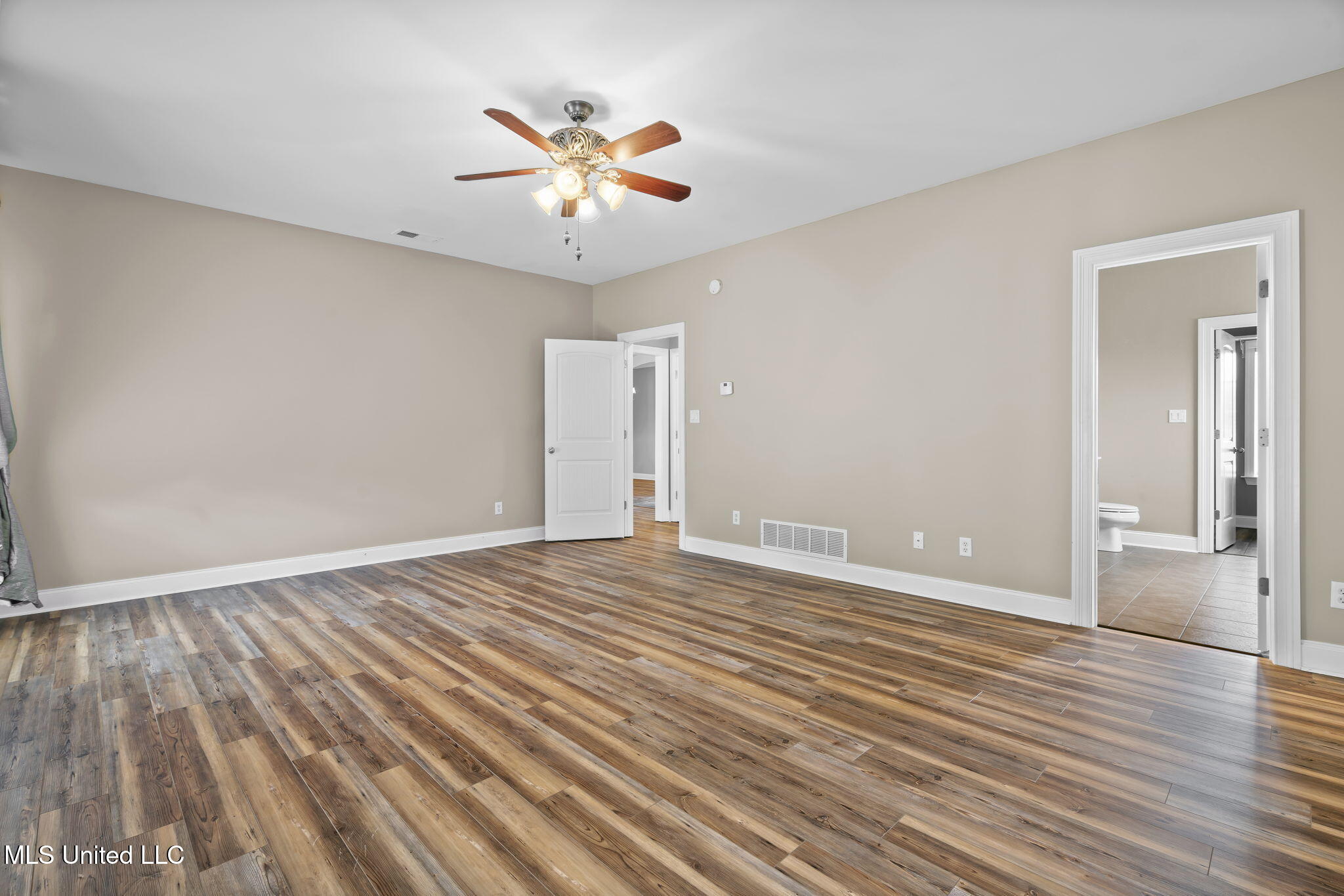 10080 Green Forest Drive