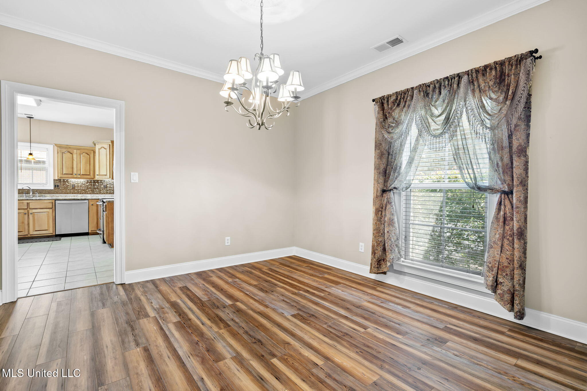 10080 Green Forest Drive