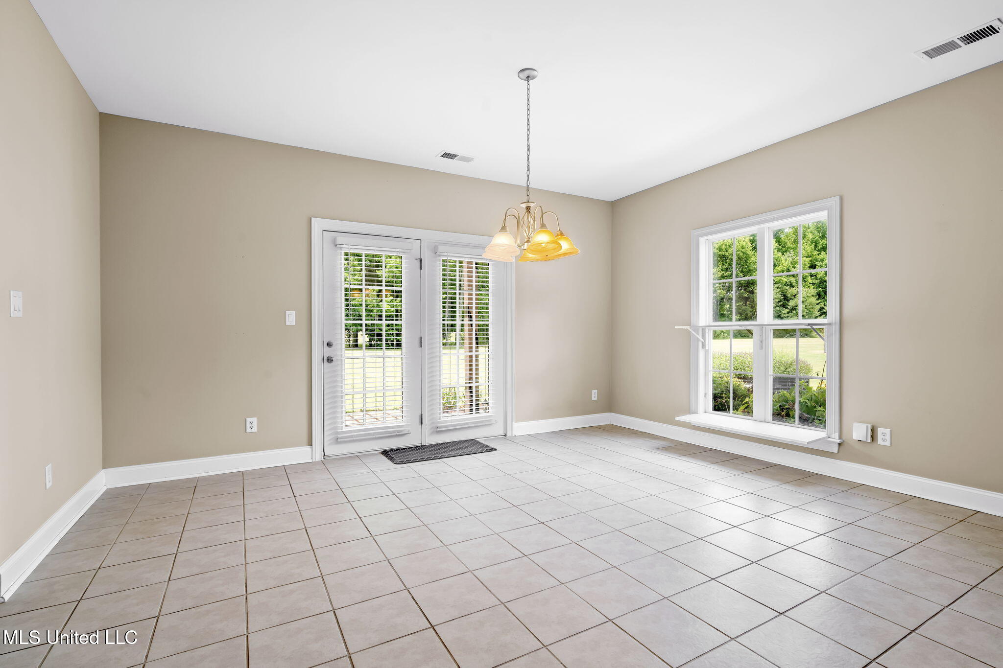 10080 Green Forest Drive