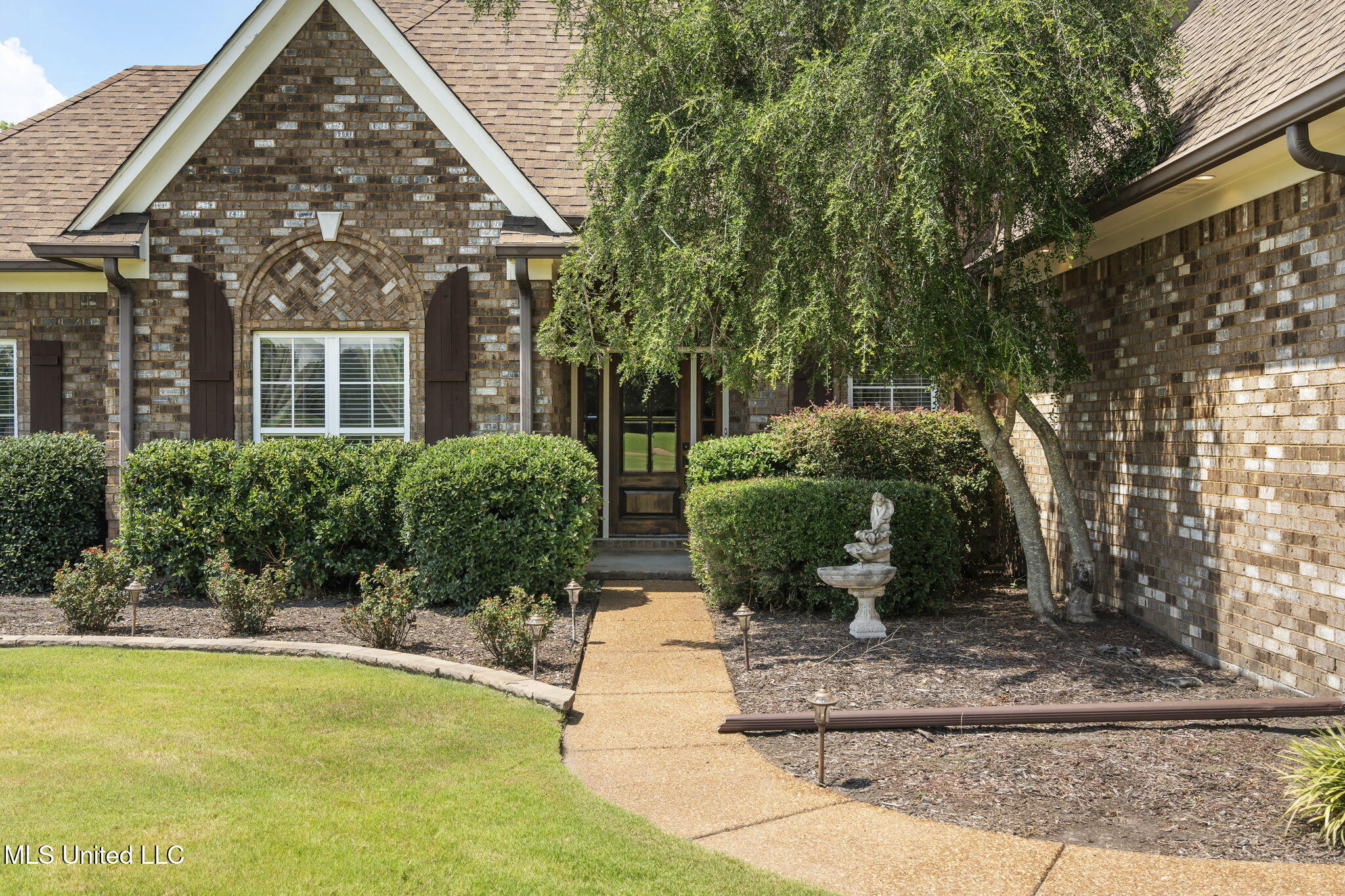 10080 Green Forest Drive