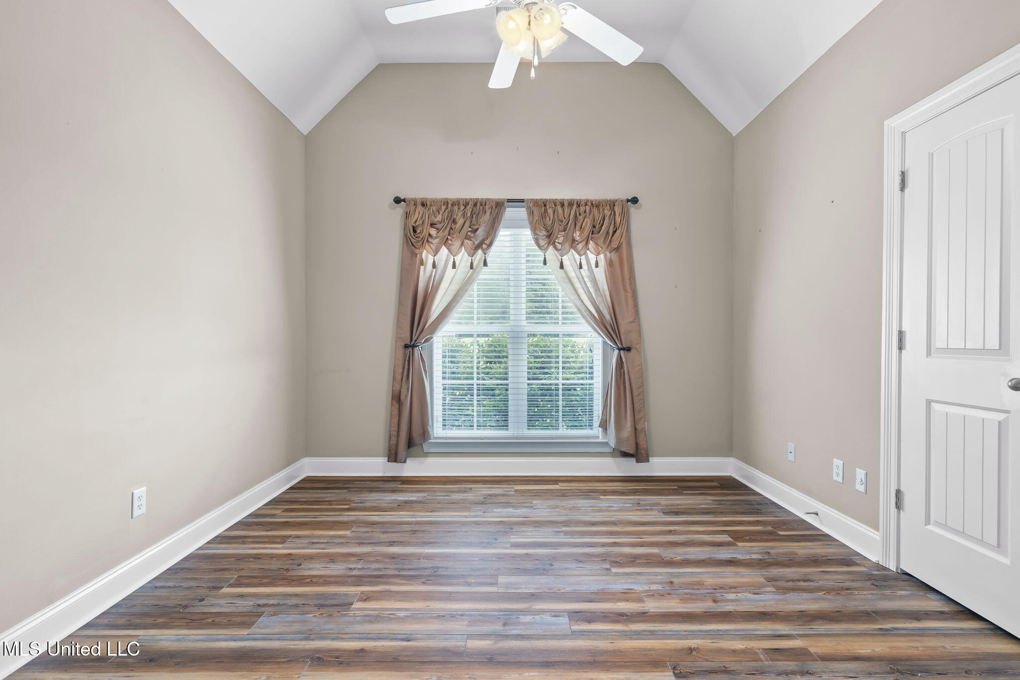 10080 Green Forest Drive