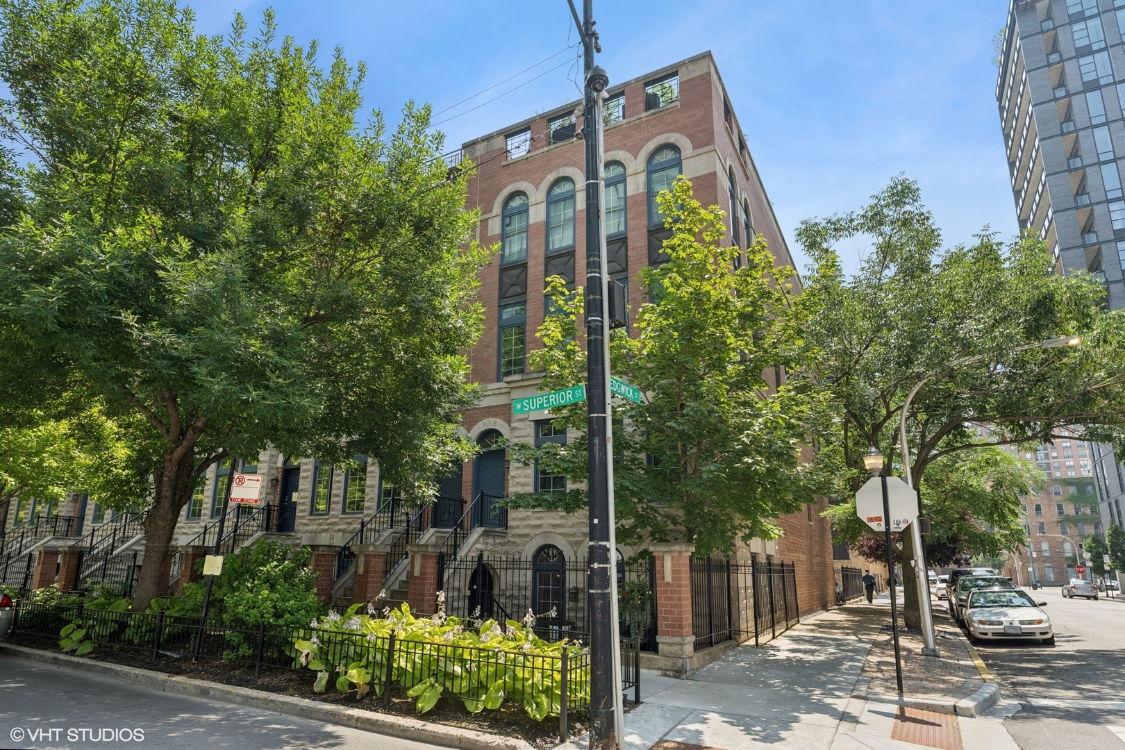 369 W Superior Street Unit: A
