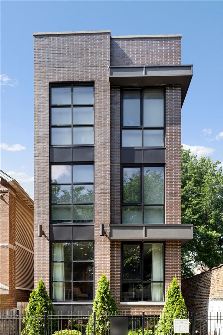 1410 W Huron Street Unit: 1