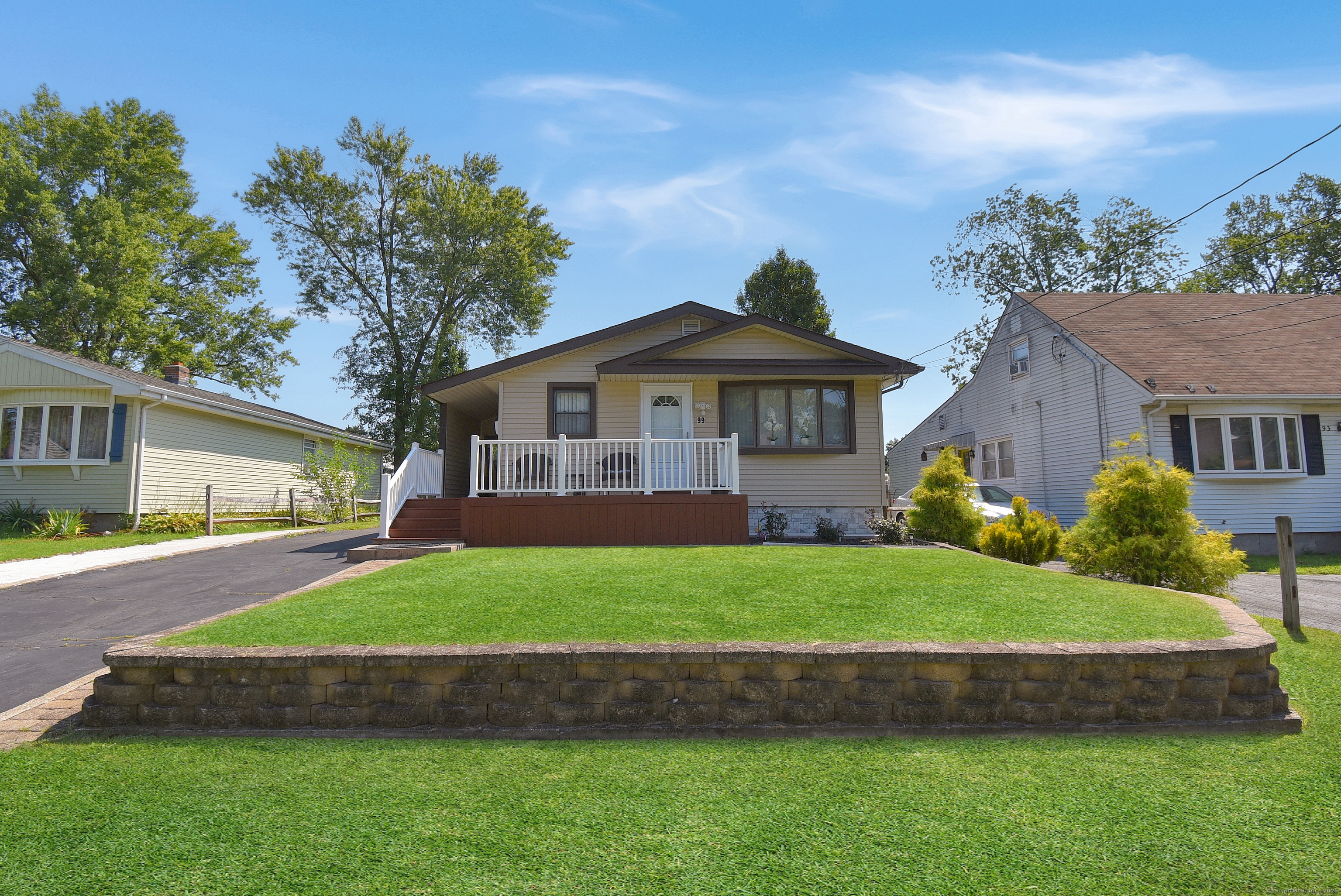 99 Kennedy Drive