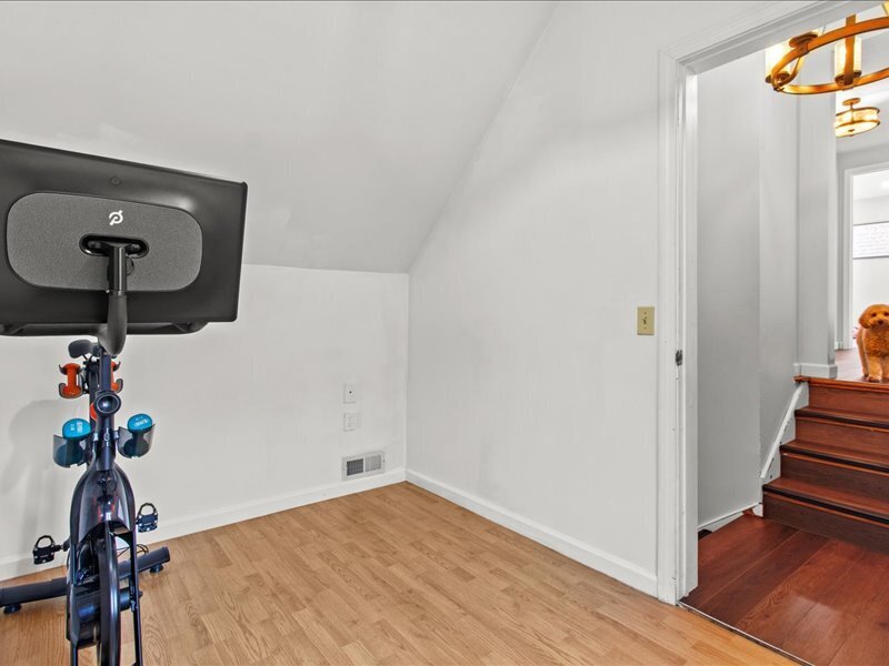 47 Salmon Brook Street