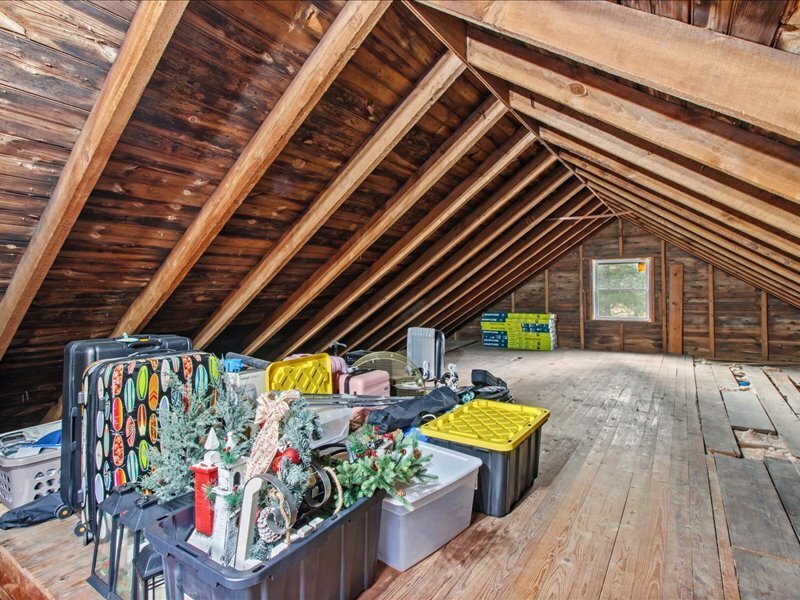 47 Salmon Brook Street