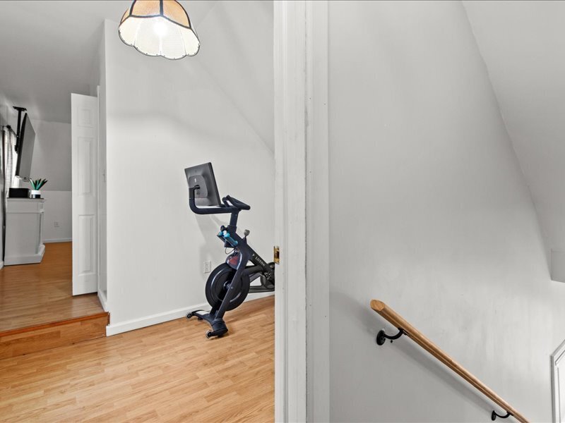 47 Salmon Brook Street