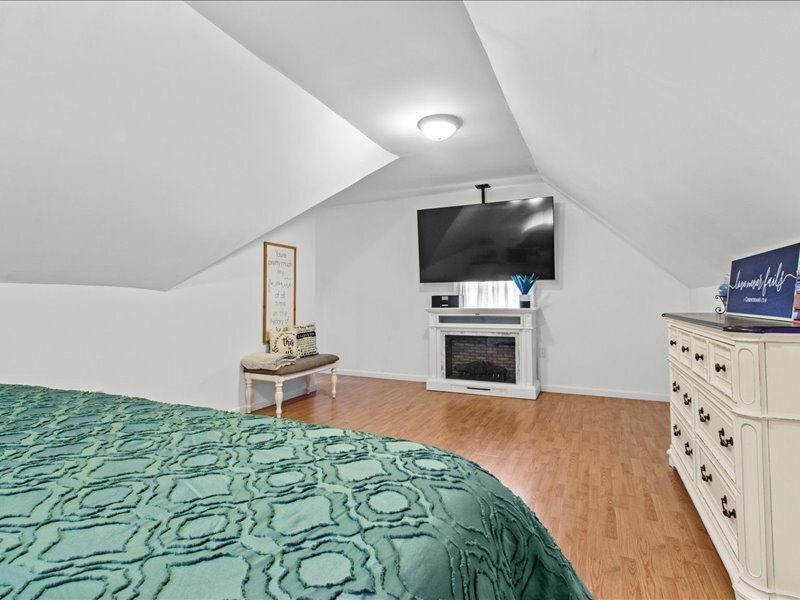 47 Salmon Brook Street