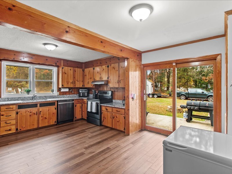 47 Salmon Brook Street