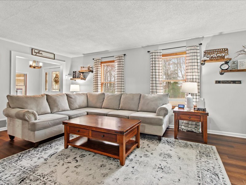 47 Salmon Brook Street