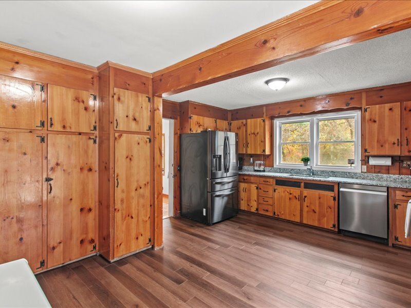 47 Salmon Brook Street