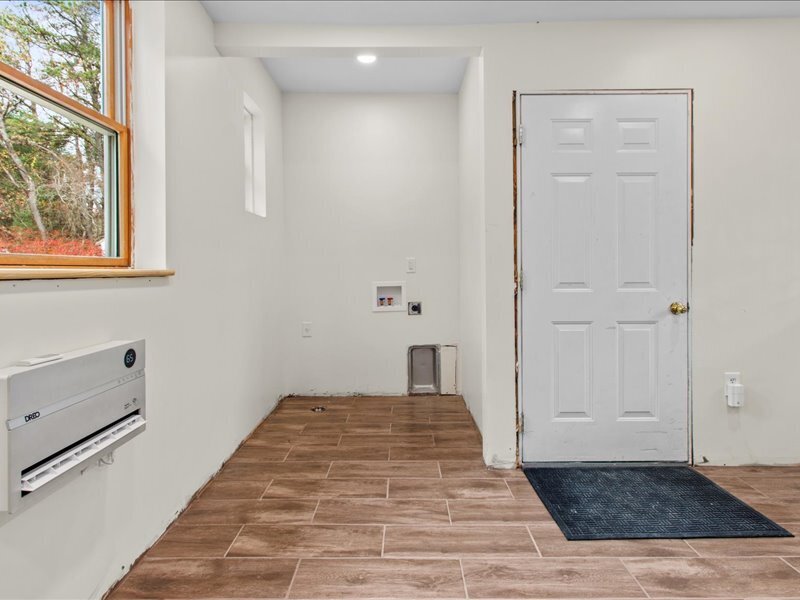 47 Salmon Brook Street