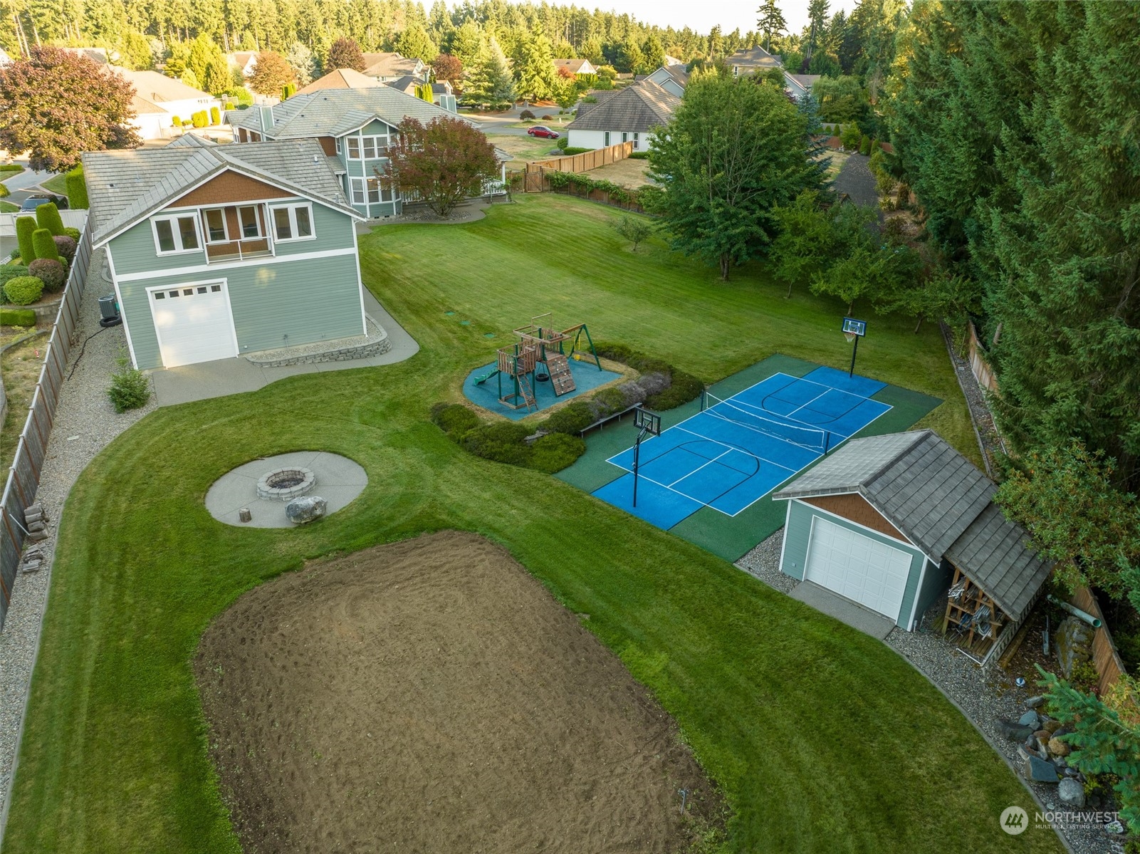 9509 39th Loop NE