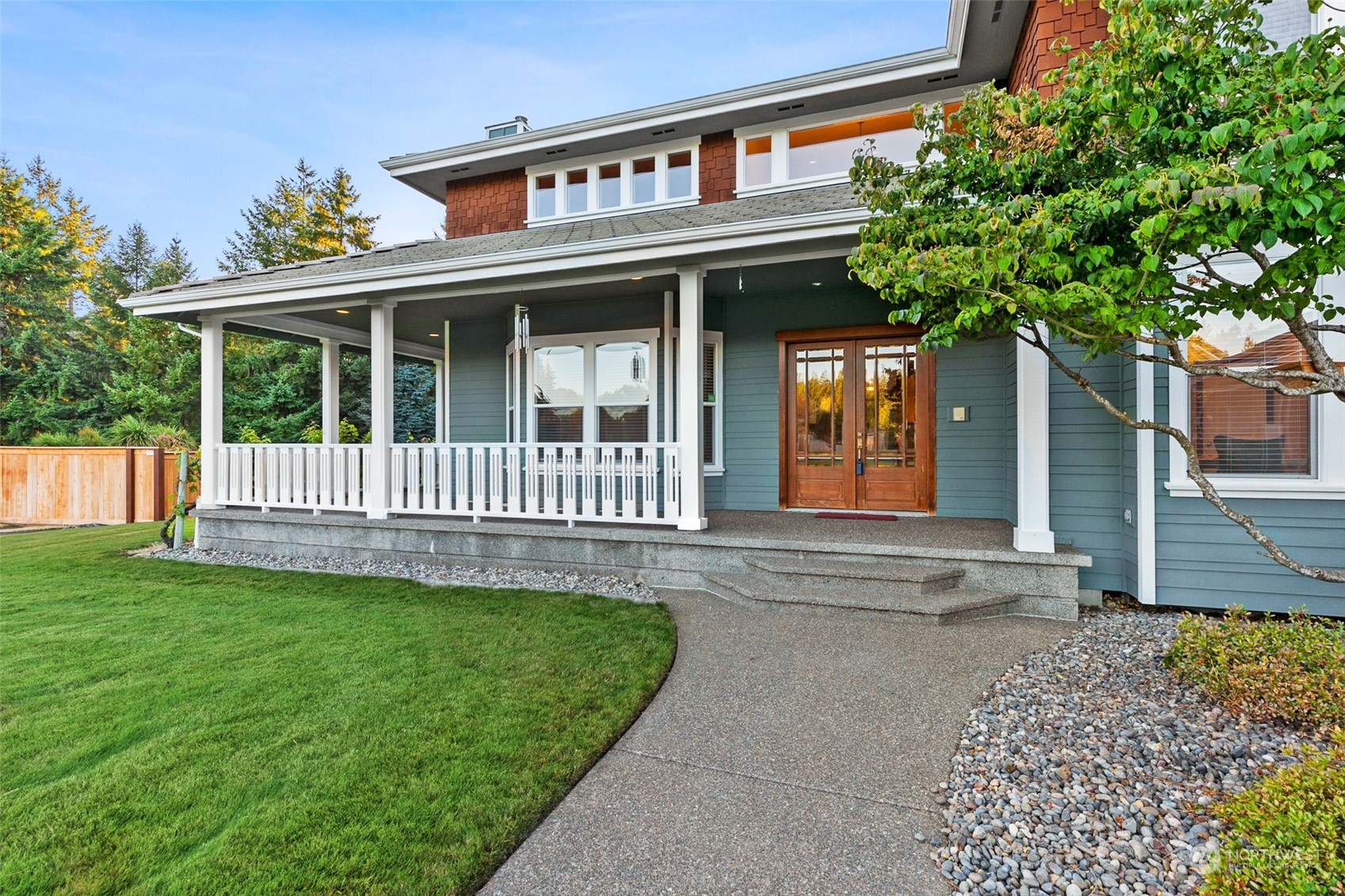9509 39th Loop NE