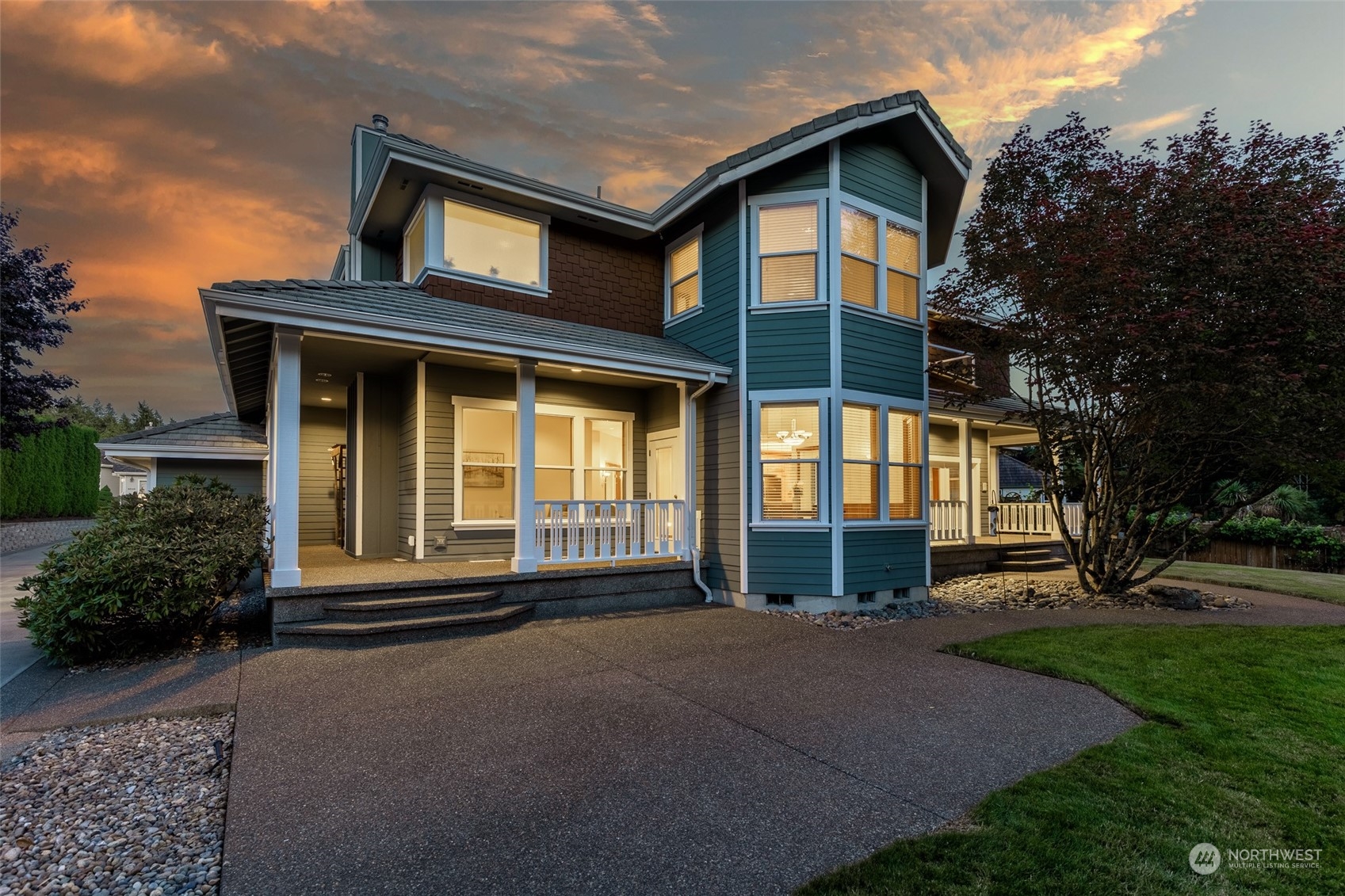 9509 39th Loop NE