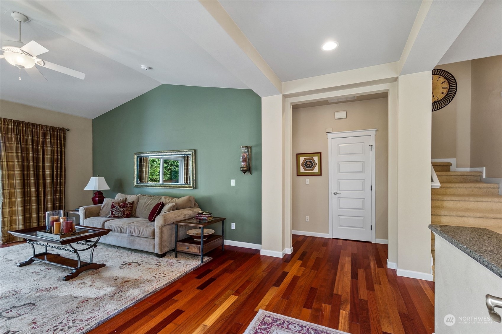 3709 Simmons Heights Lane SW