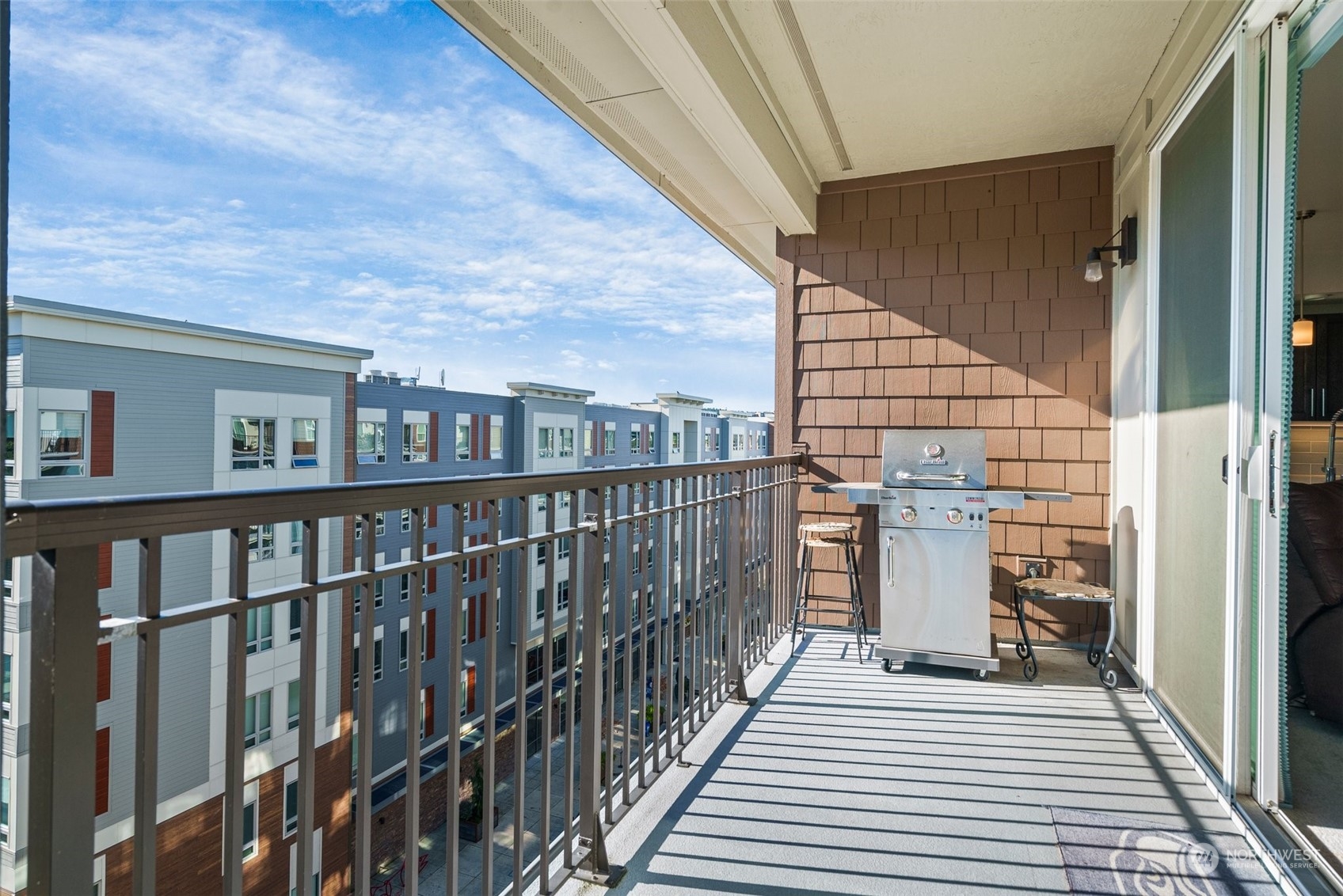 4961 Main Street Unit: 821
