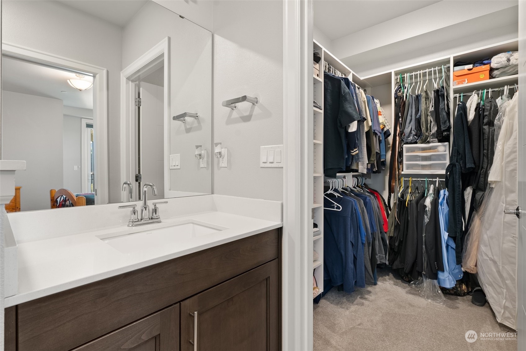 4961 Main Street Unit: 821