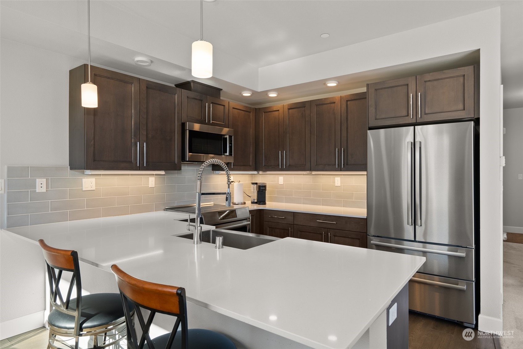 4961 Main Street Unit: 821