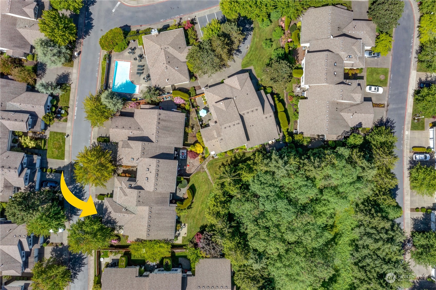 4534 NE 6th Court