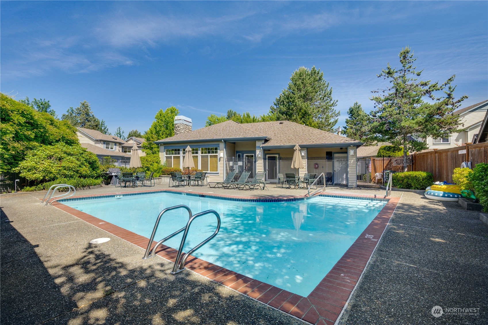 4534 NE 6th Court
