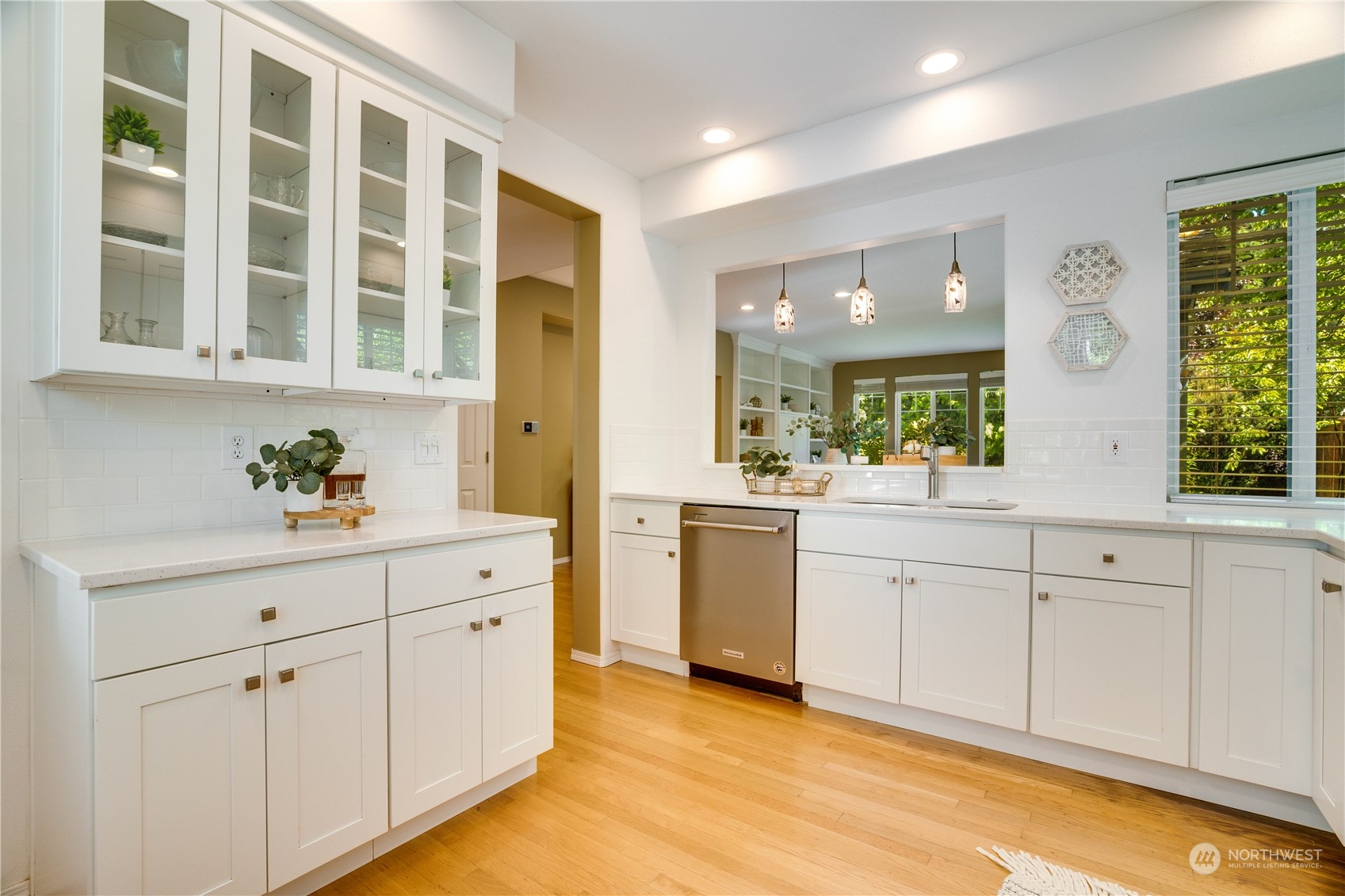 4534 NE 6th Court
