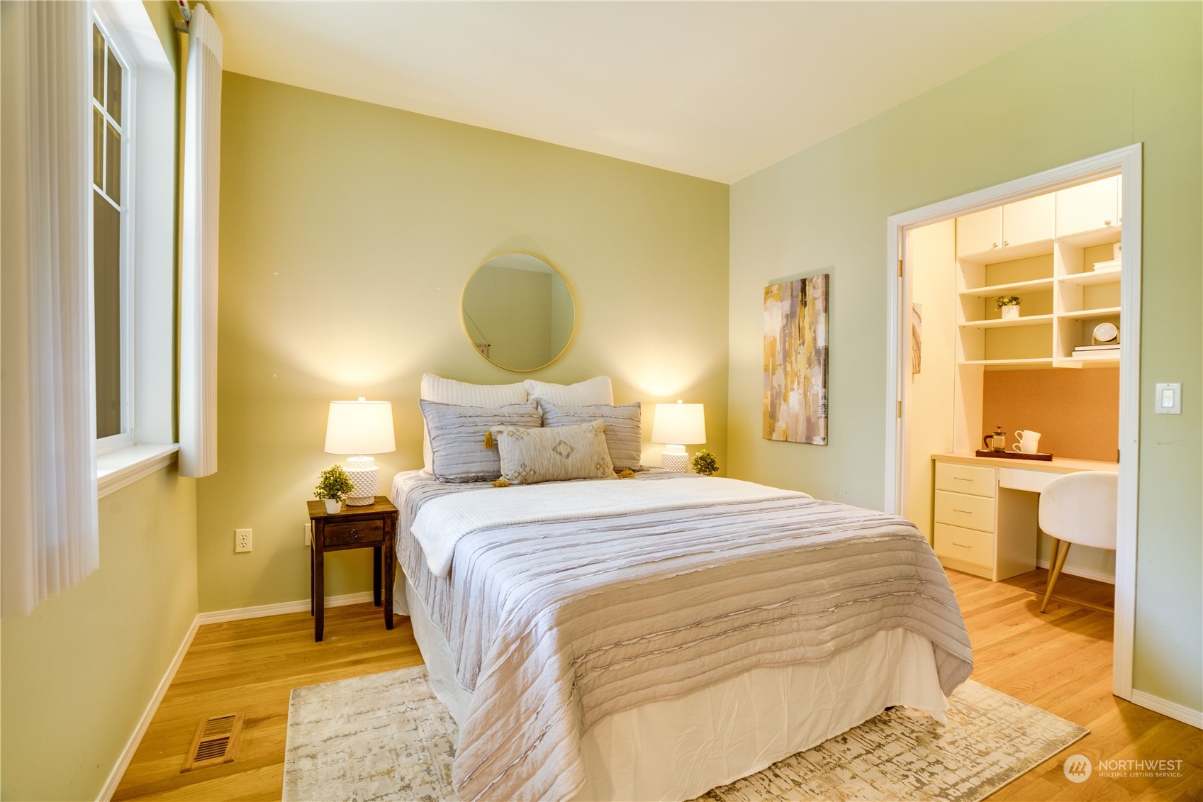 4534 NE 6th Court