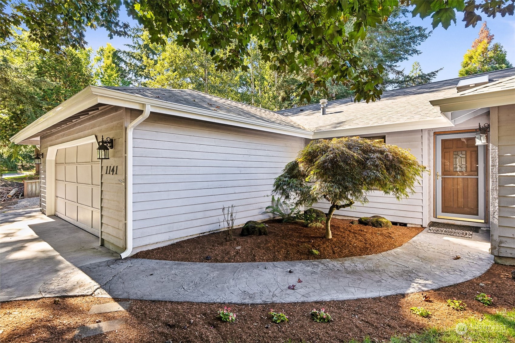 1141 Mountain-Aire Drive SE