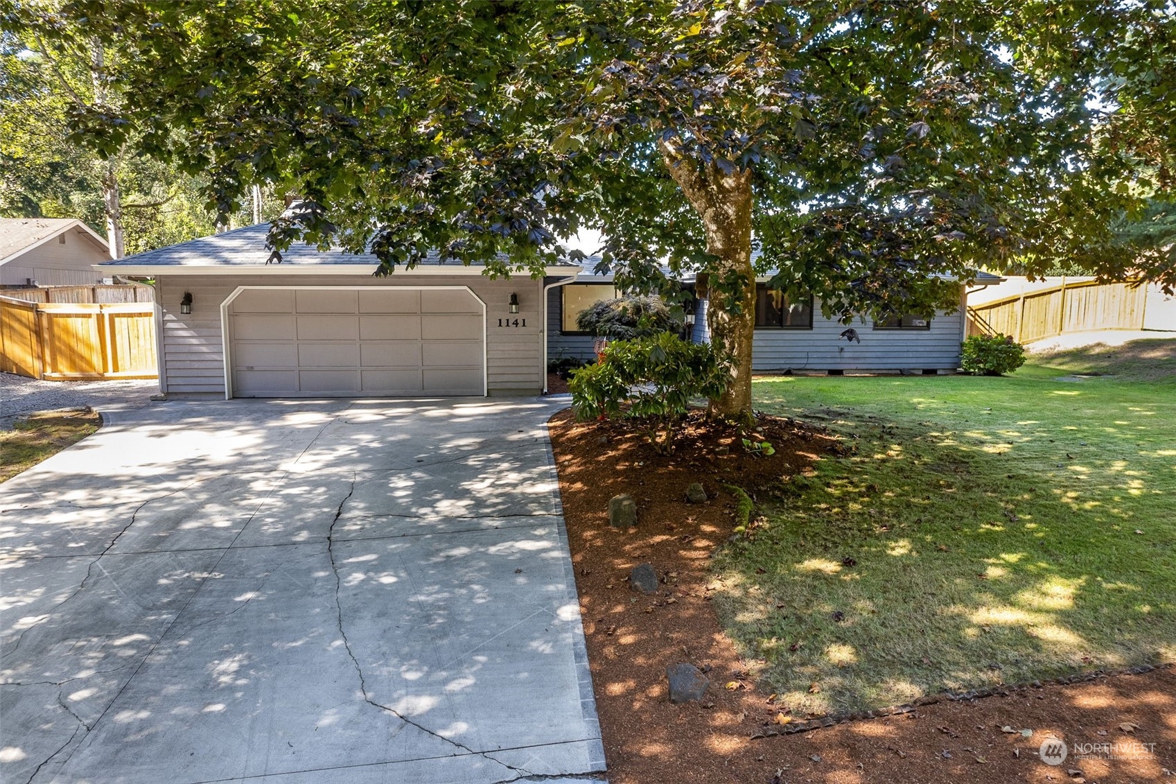 1141 Mountain-Aire Drive SE