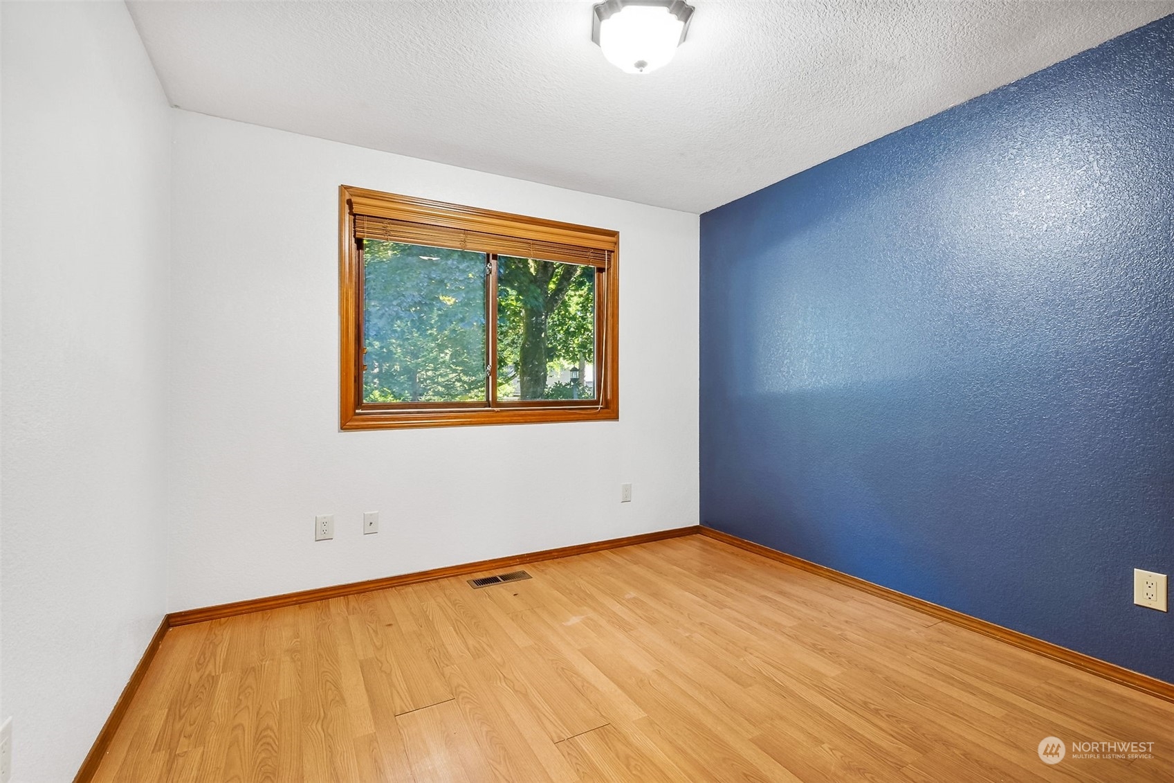 1141 Mountain-Aire Drive SE