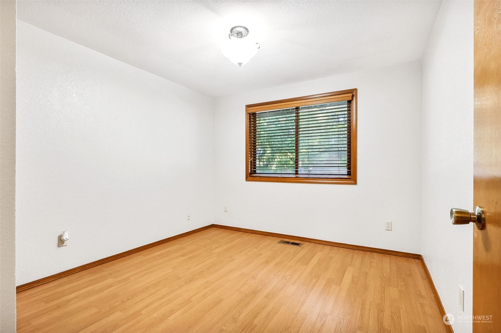 1141 Mountain-Aire Drive SE