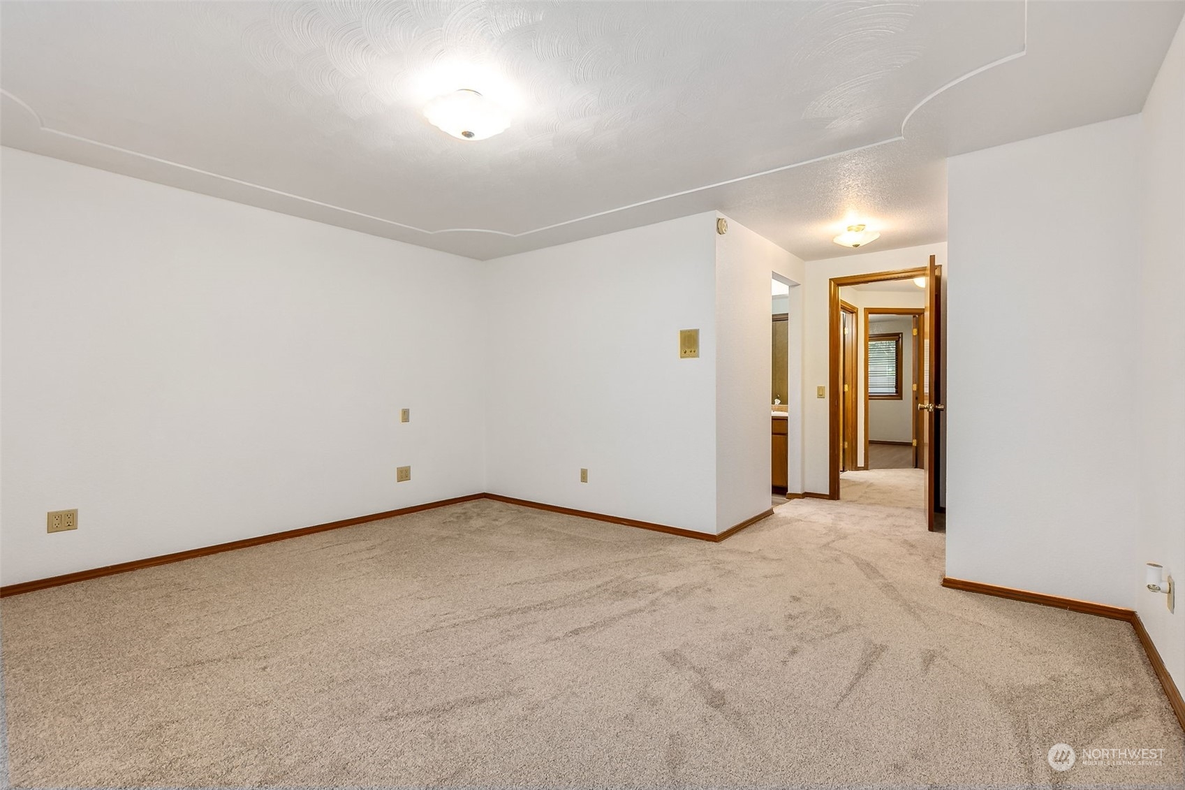1141 Mountain-Aire Drive SE