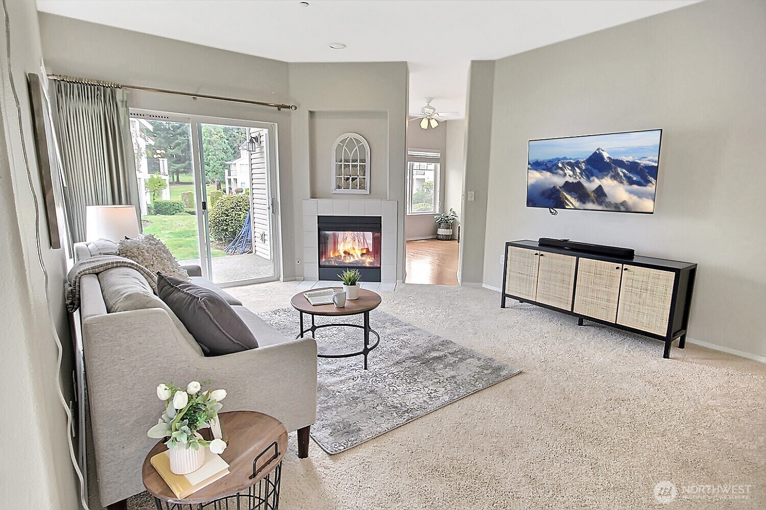 4714 Fairwood Boulevard NE Unit: 605
