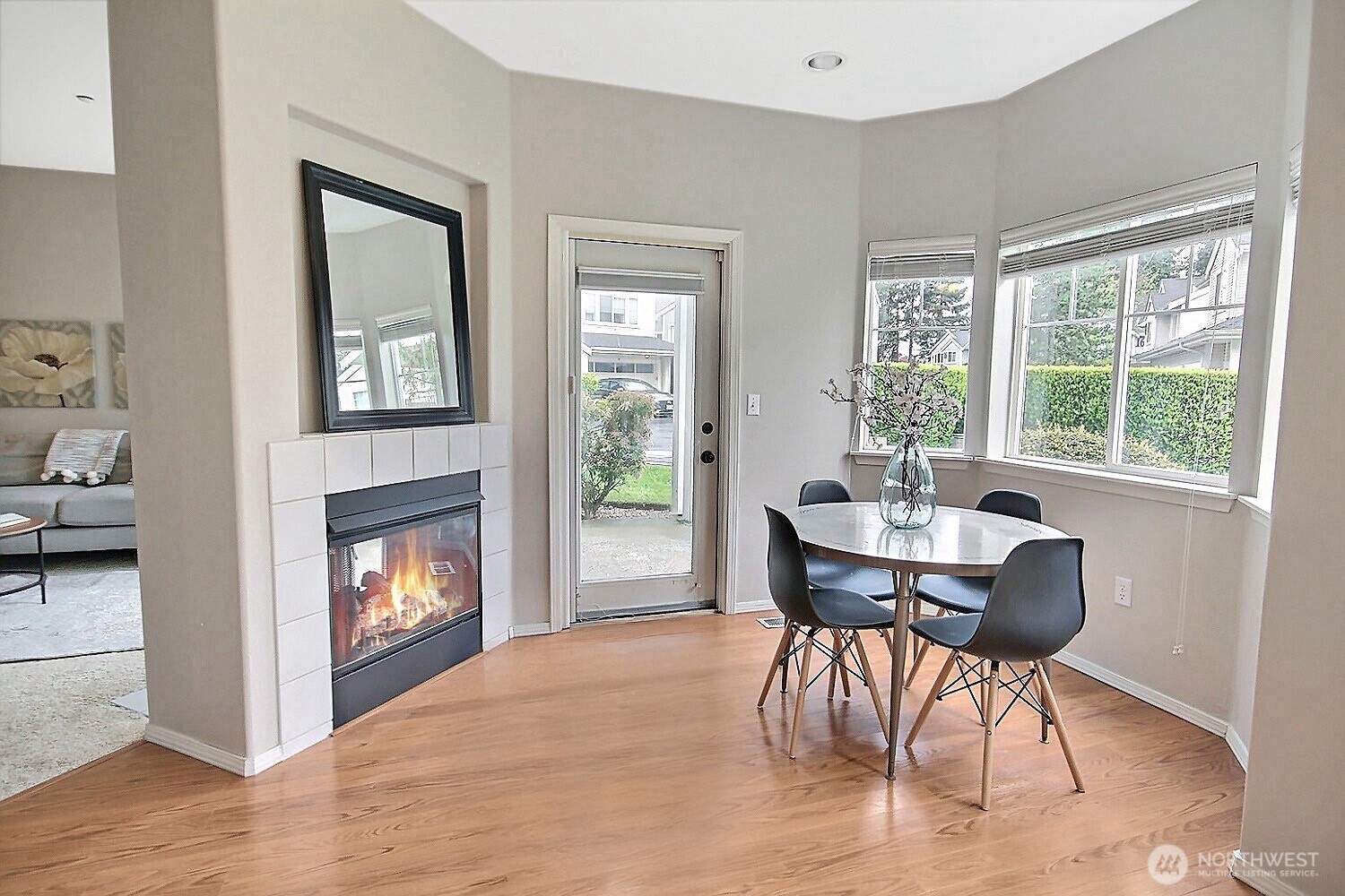 4714 Fairwood Boulevard NE Unit: 605